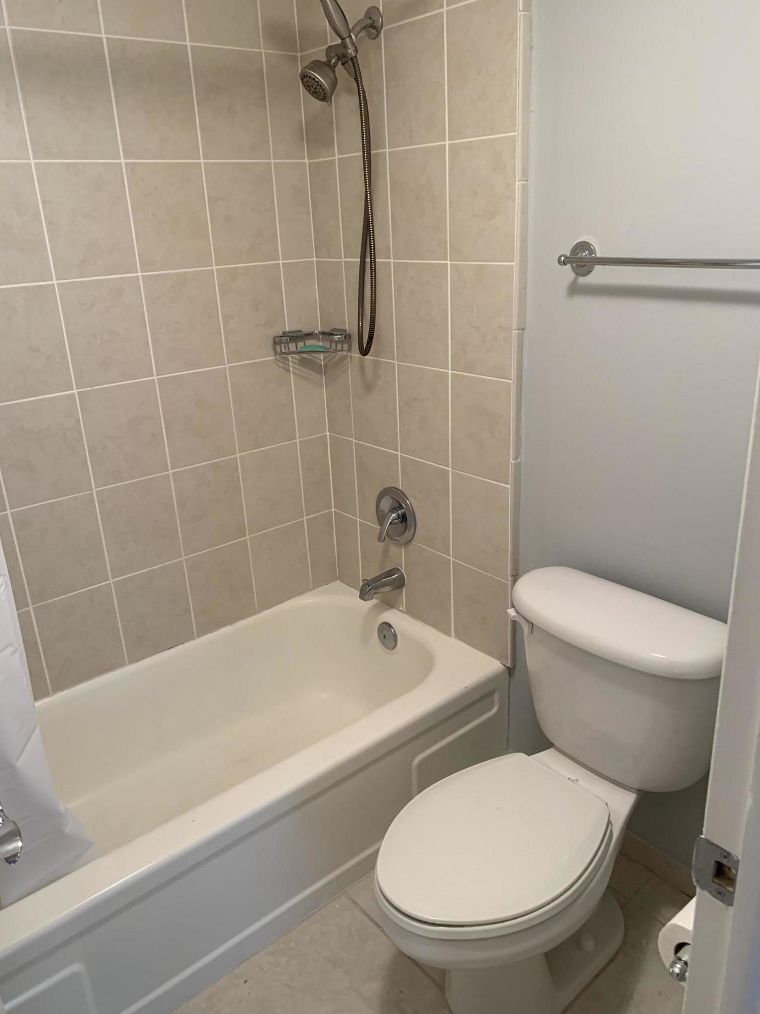 3001 W ROLLING HILLS #709, Davie FL 33328