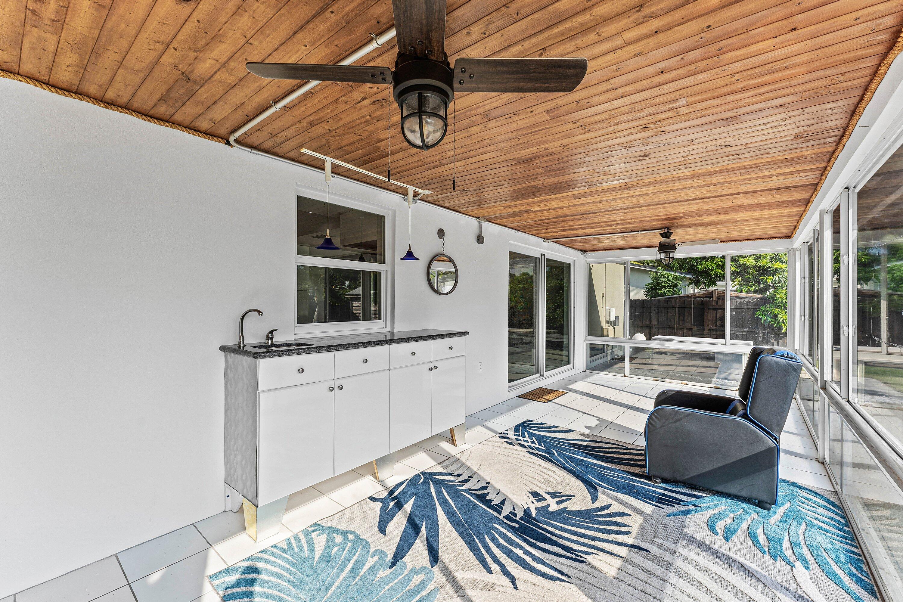 1224 SW 16th, Boca Raton FL 33486
