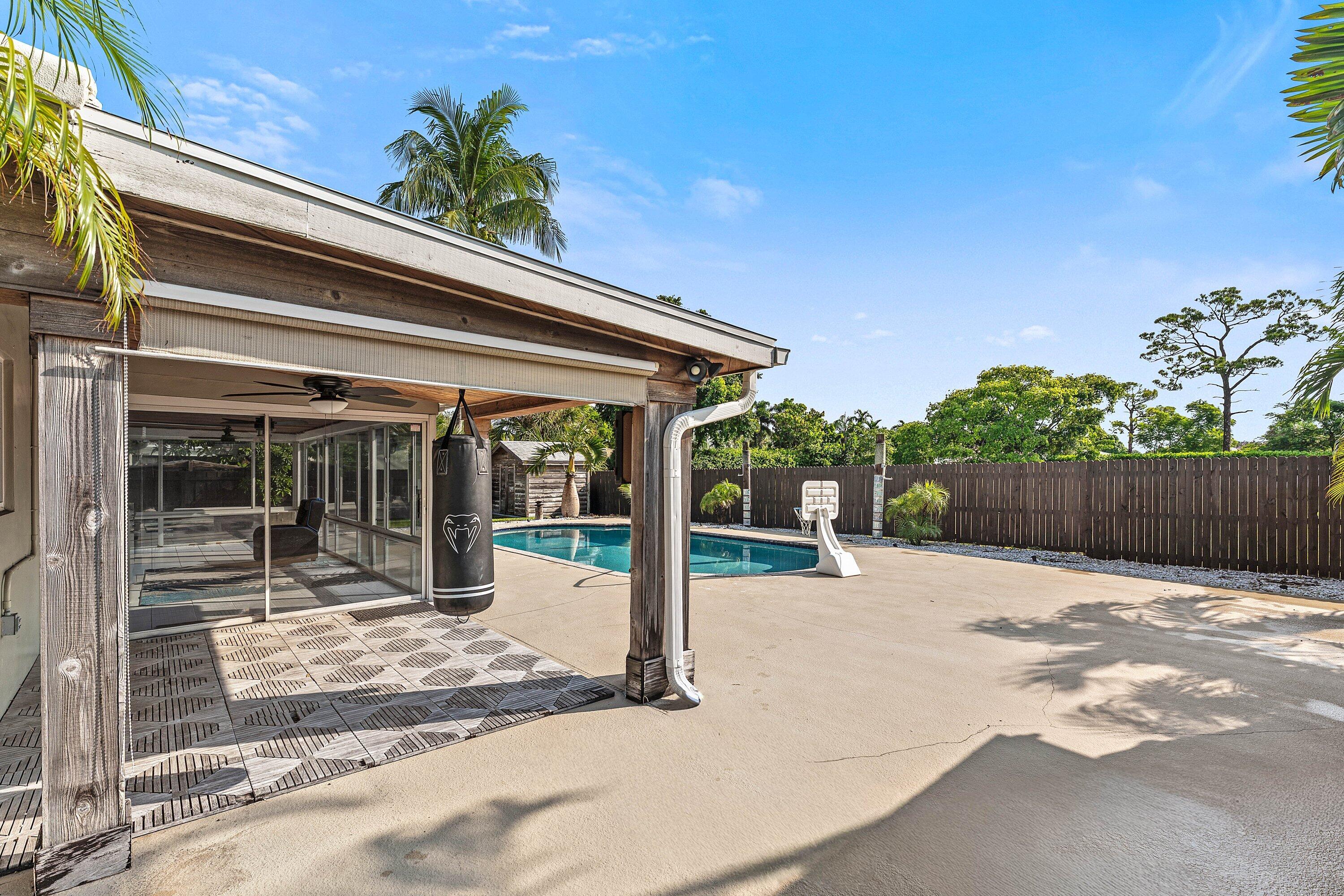 1224 SW 16th, Boca Raton FL 33486
