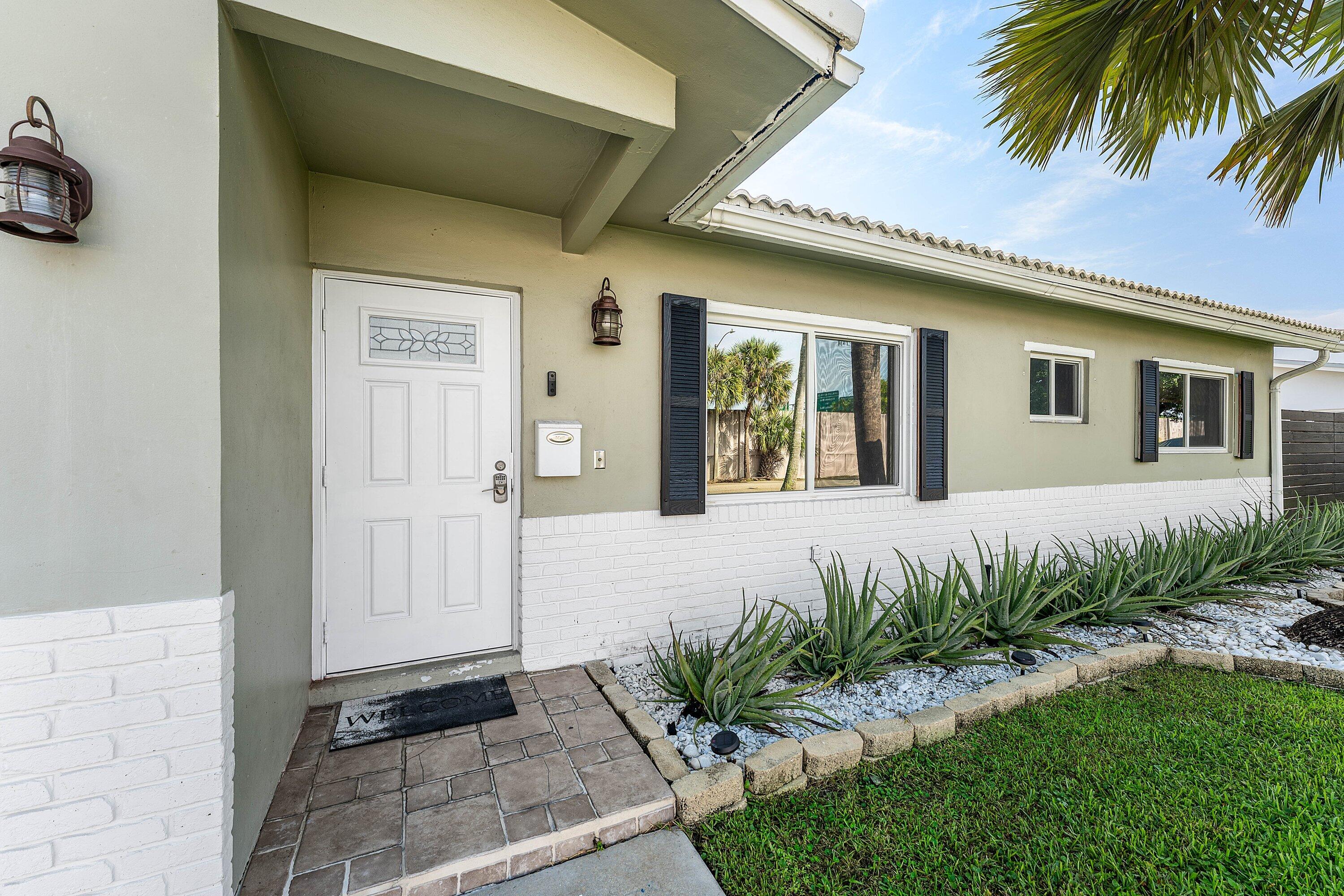 1224 SW 16th, Boca Raton FL 33486