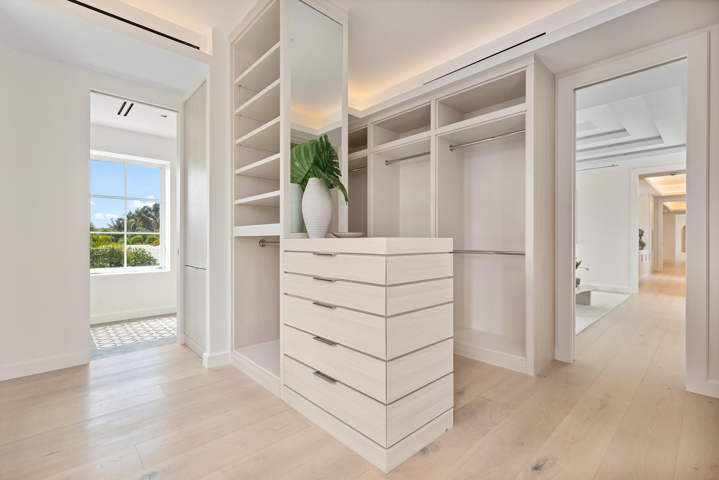 301 Plantation, Palm Beach FL 33480