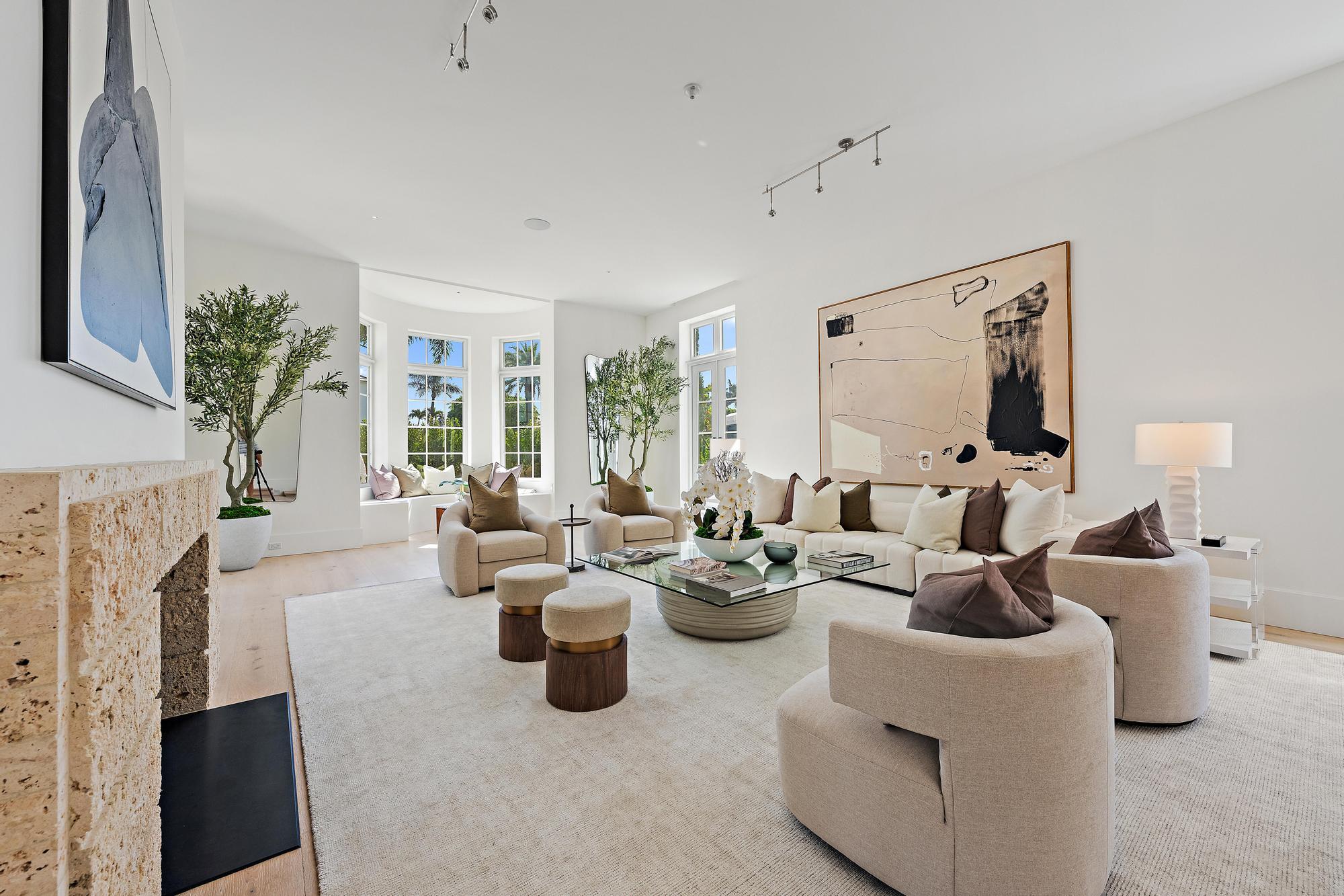 301 Plantation, Palm Beach FL 33480