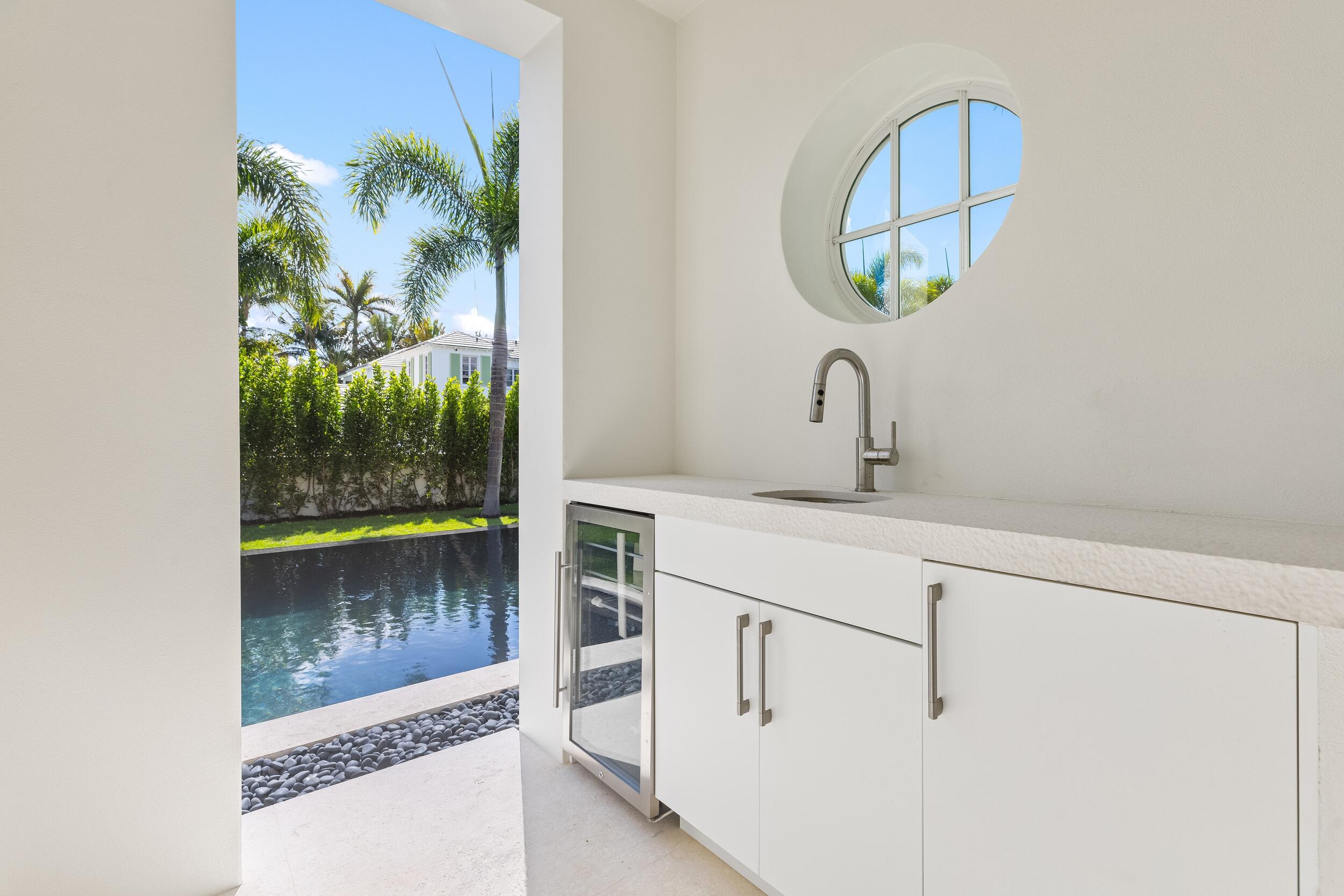 301 Plantation, Palm Beach FL 33480