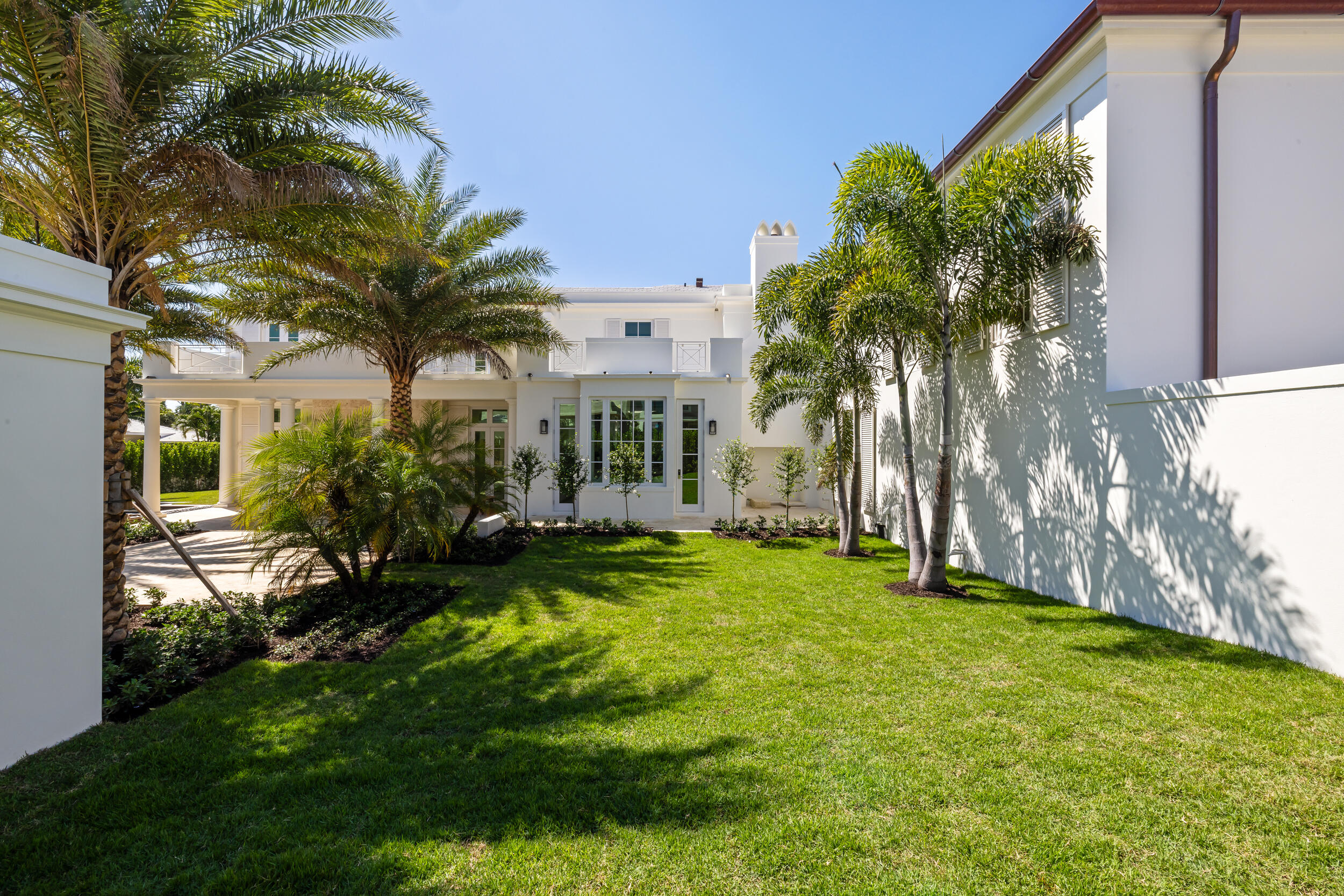 301 Plantation, Palm Beach FL 33480
