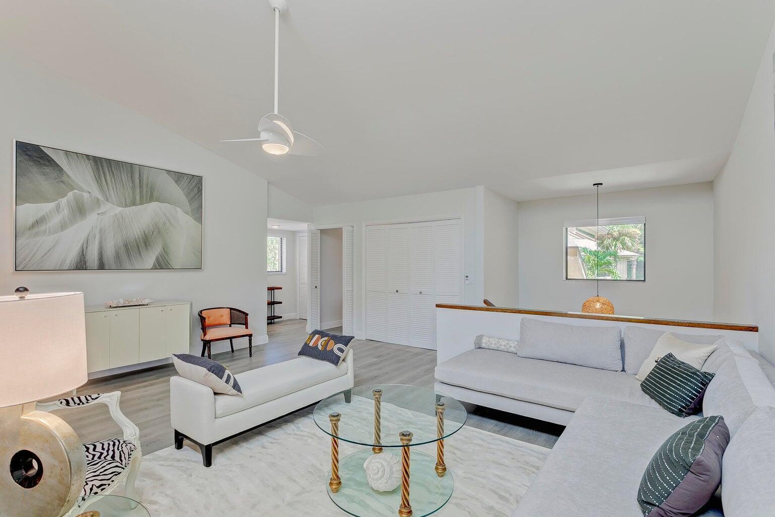 17053 Waterbend, Jupiter FL 33477