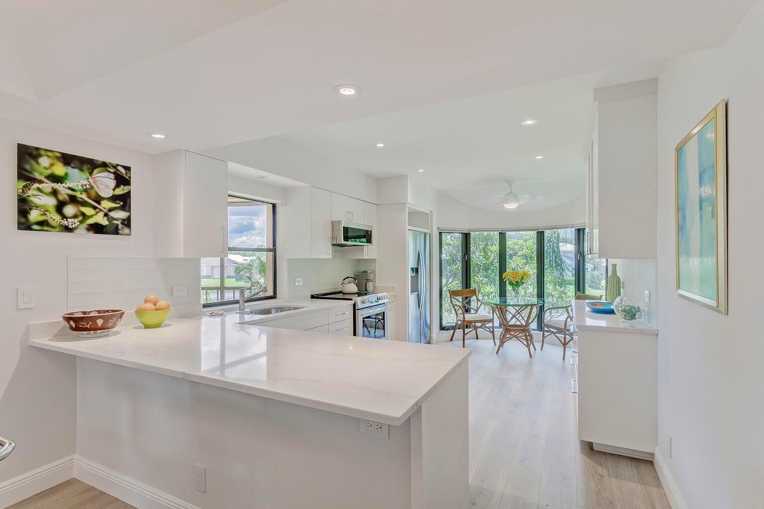 17053 Waterbend, Jupiter FL 33477