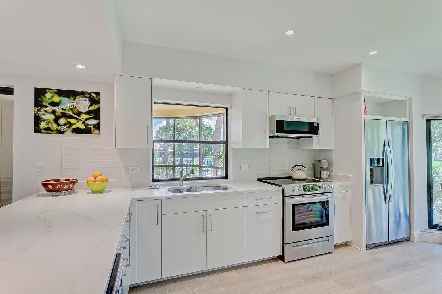 17053 Waterbend, Jupiter FL 33477