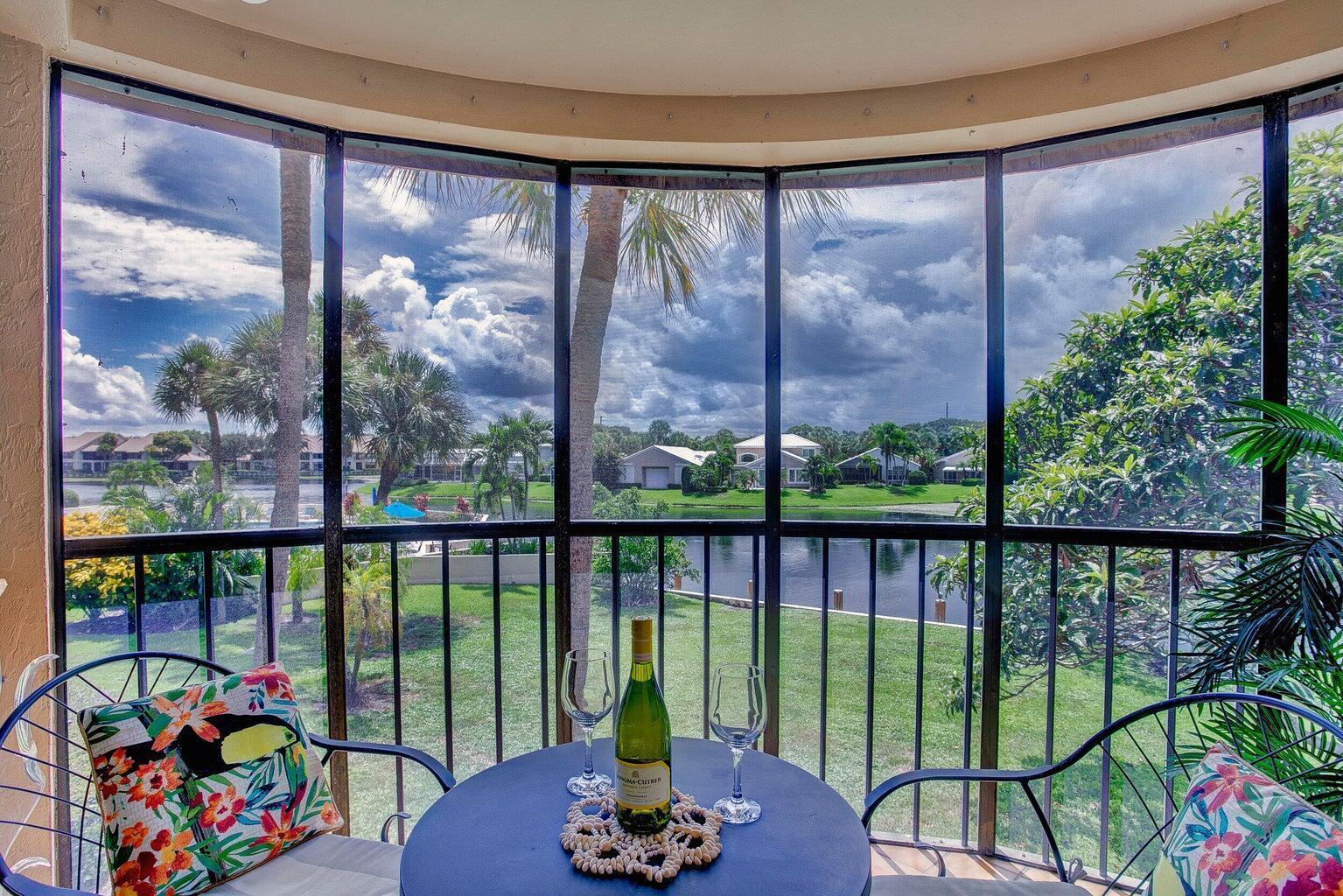 17053 Waterbend, Jupiter FL 33477