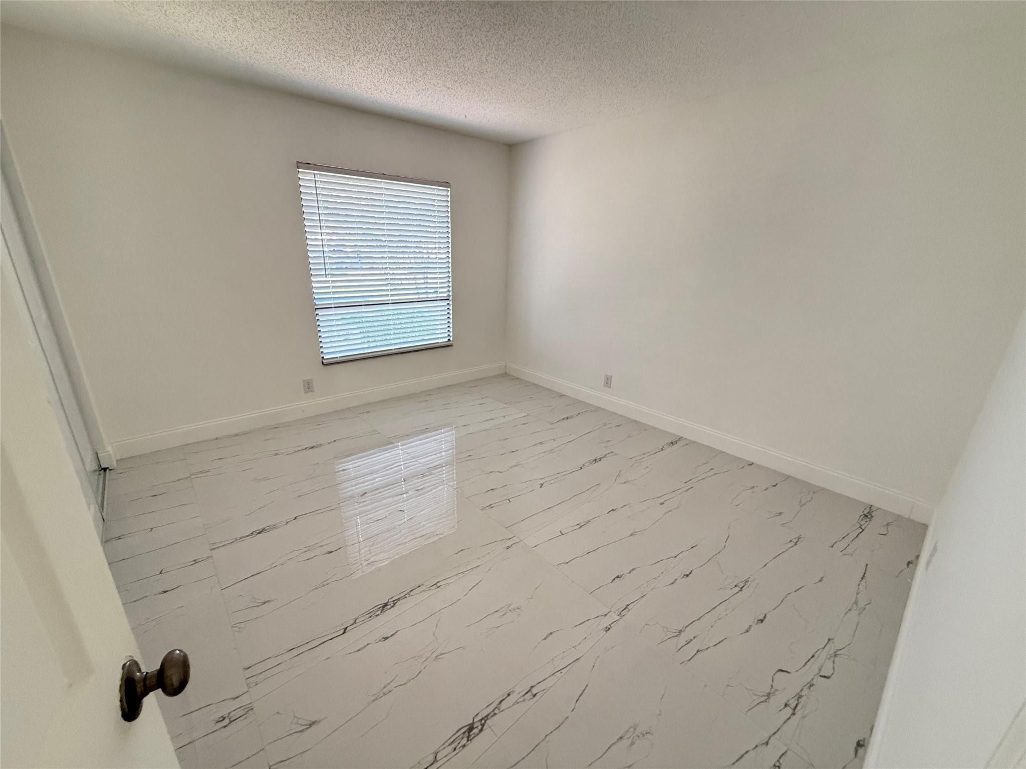 7400 SW 11TH, North Lauderdale FL 33068