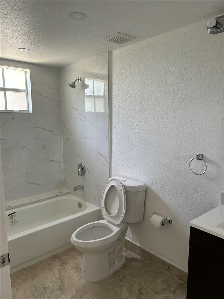 403 BELMONT #403, North Lauderdale FL 33068