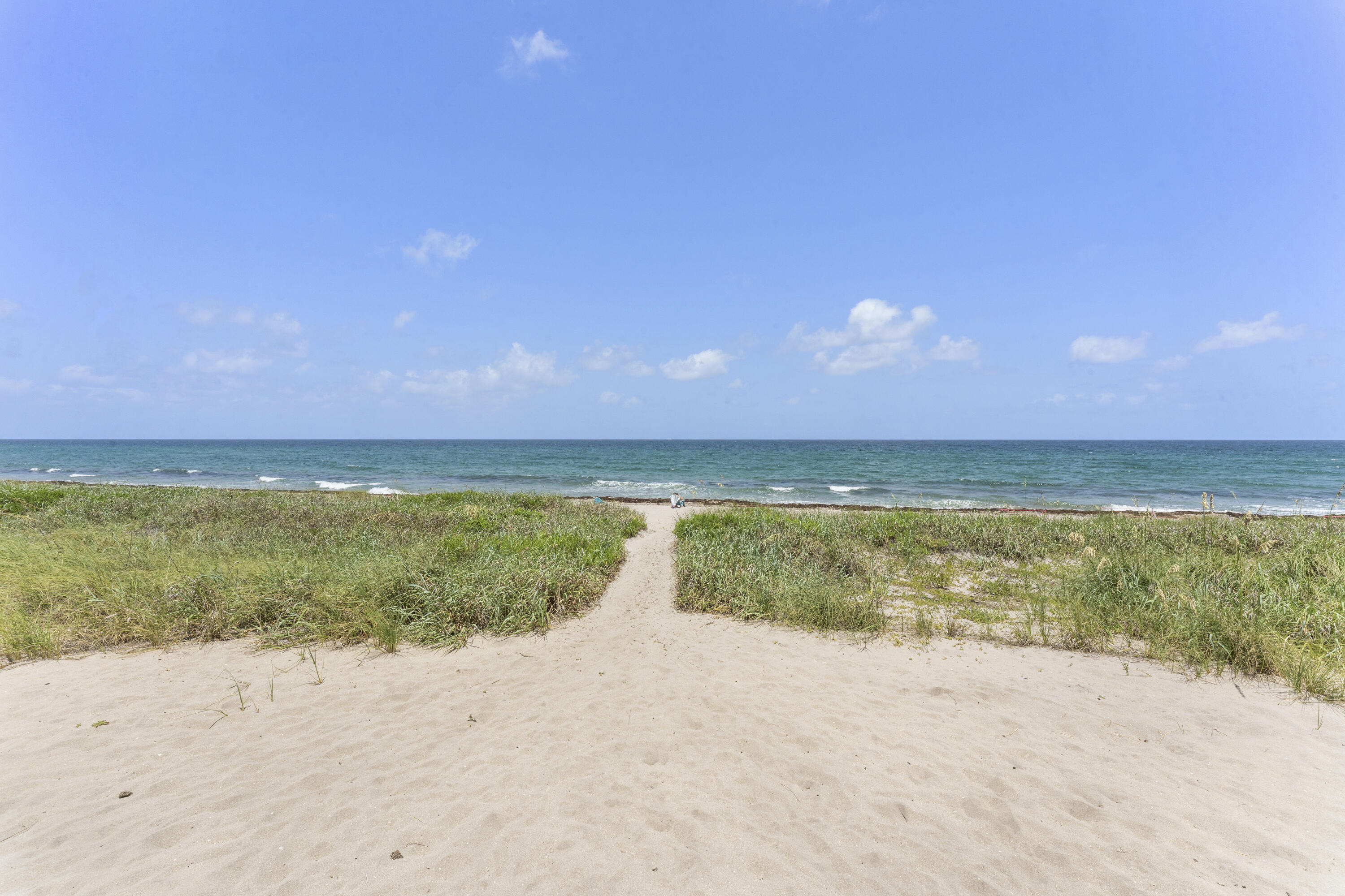 1041 HILLSBORO MILE #5, Hillsboro Beach FL 33062