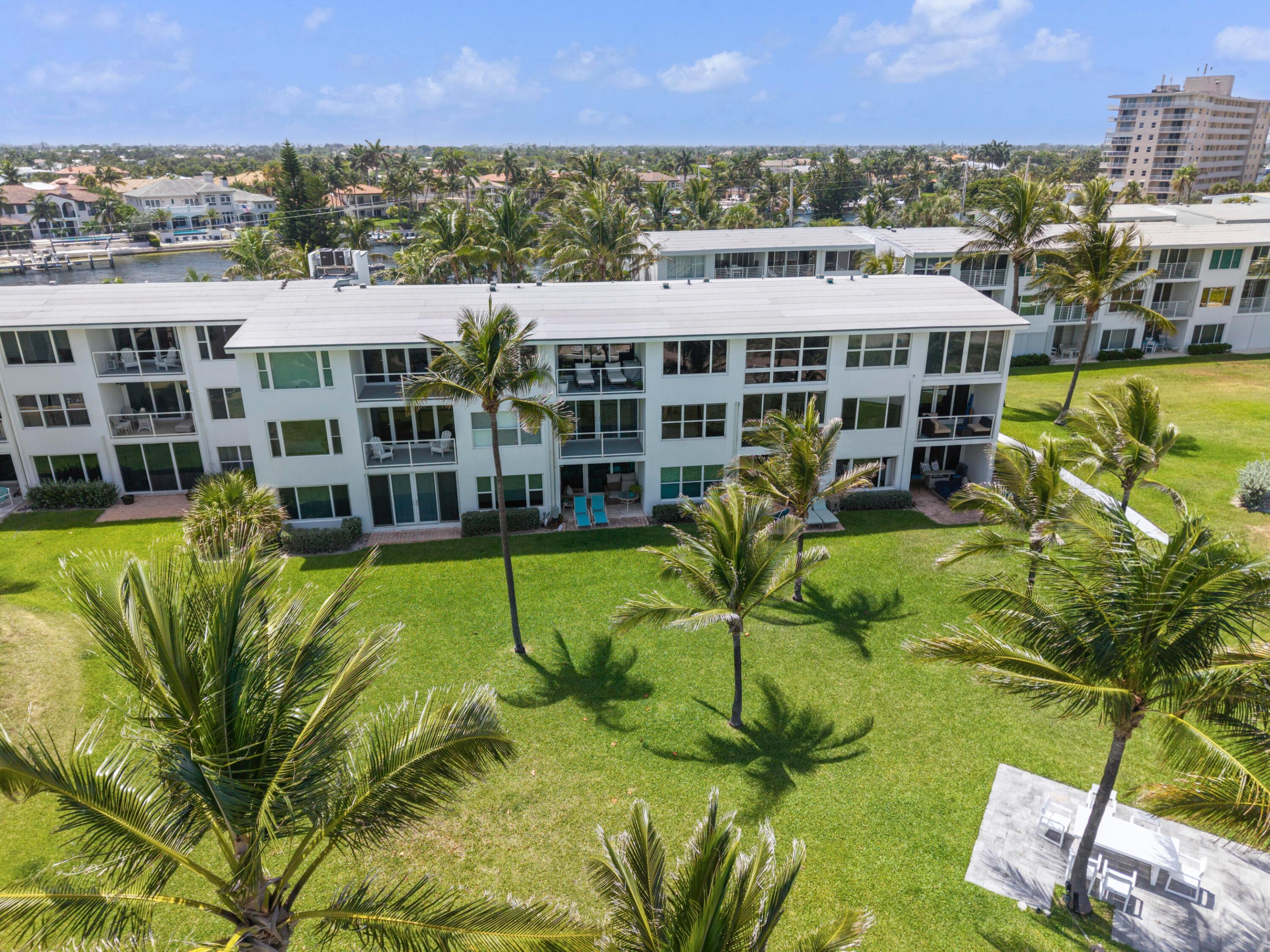 1041 HILLSBORO MILE #5, Hillsboro Beach FL 33062