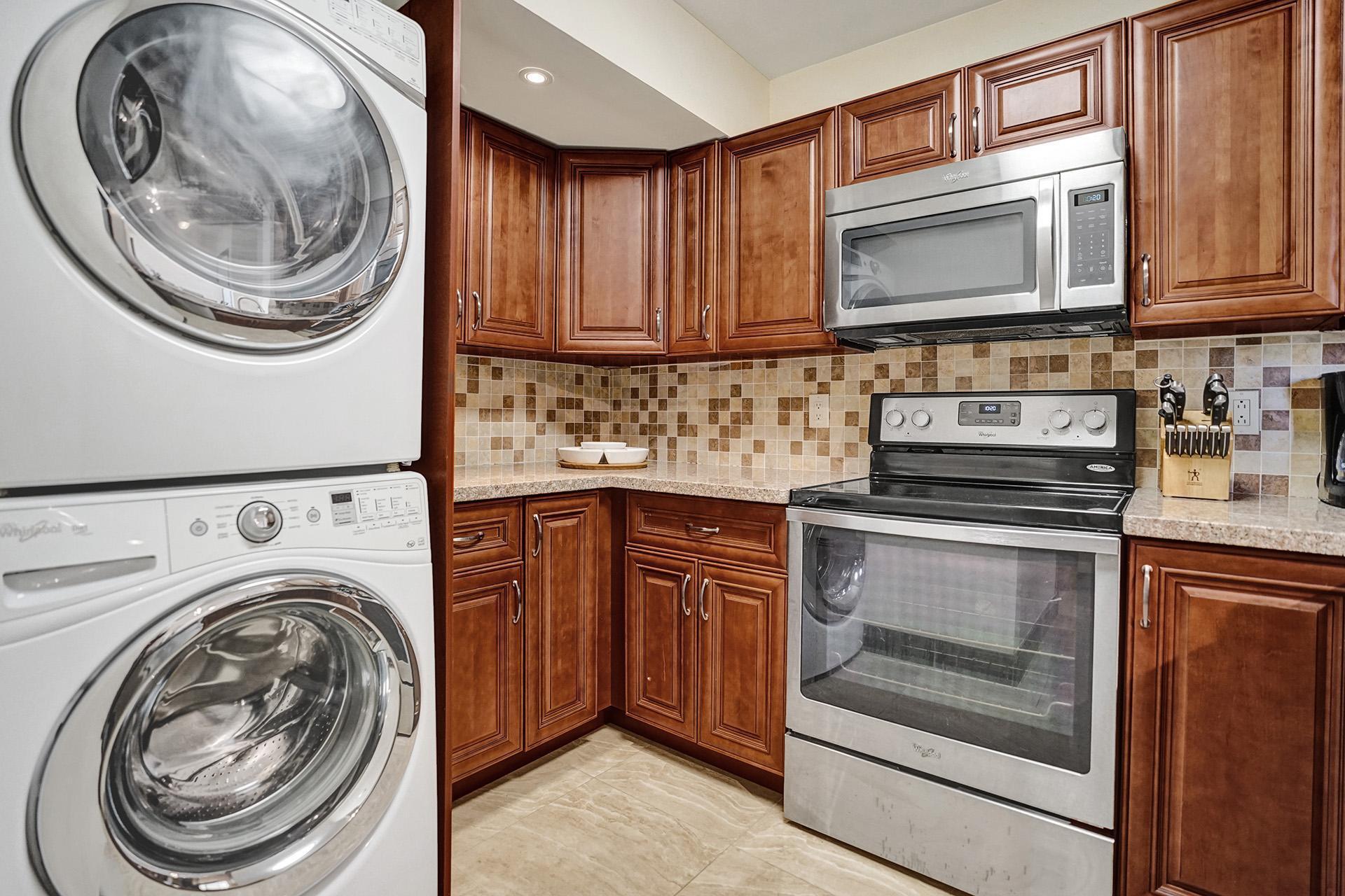1350 SE 3RD #406, Dania Beach FL 33004