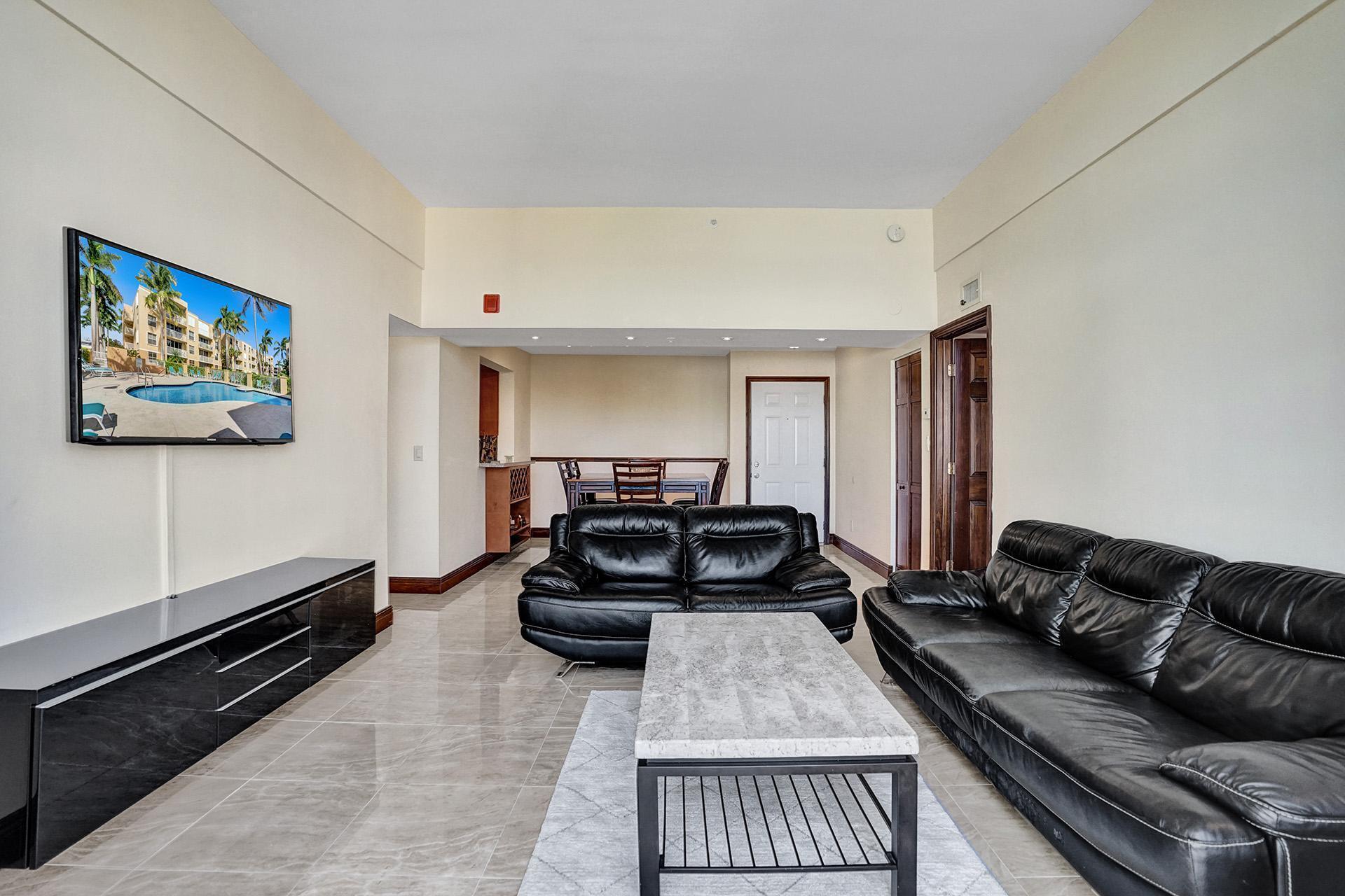 1350 SE 3RD #406, Dania Beach FL 33004