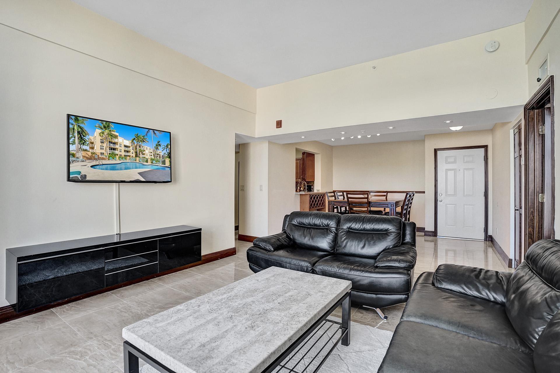 1350 SE 3RD #406, Dania Beach FL 33004