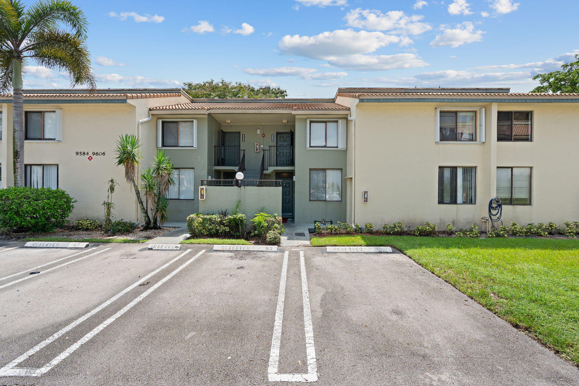 9592 SW 1st #13-F, Coral Springs FL 33071