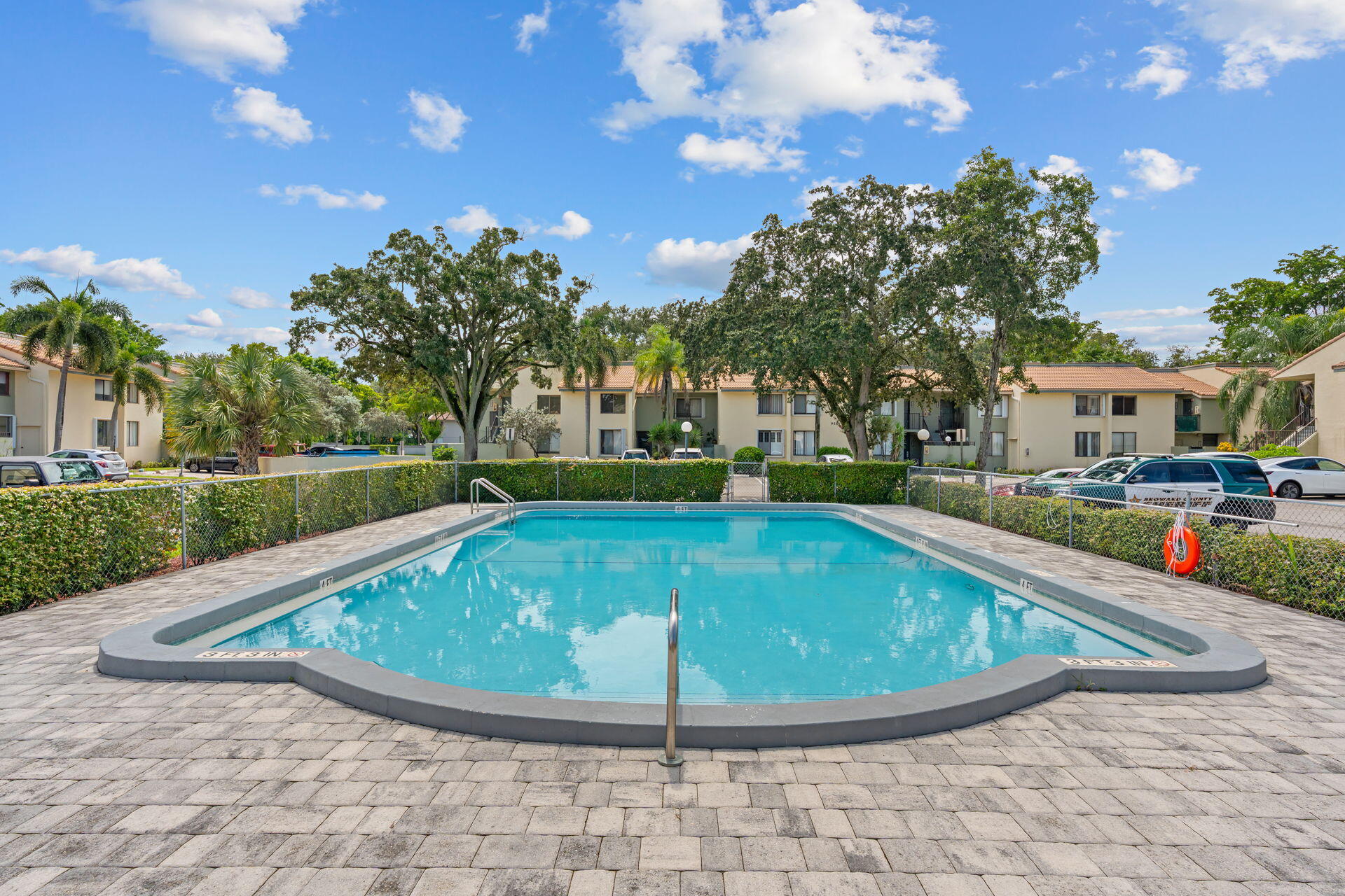 9592 SW 1st #13-F, Coral Springs FL 33071