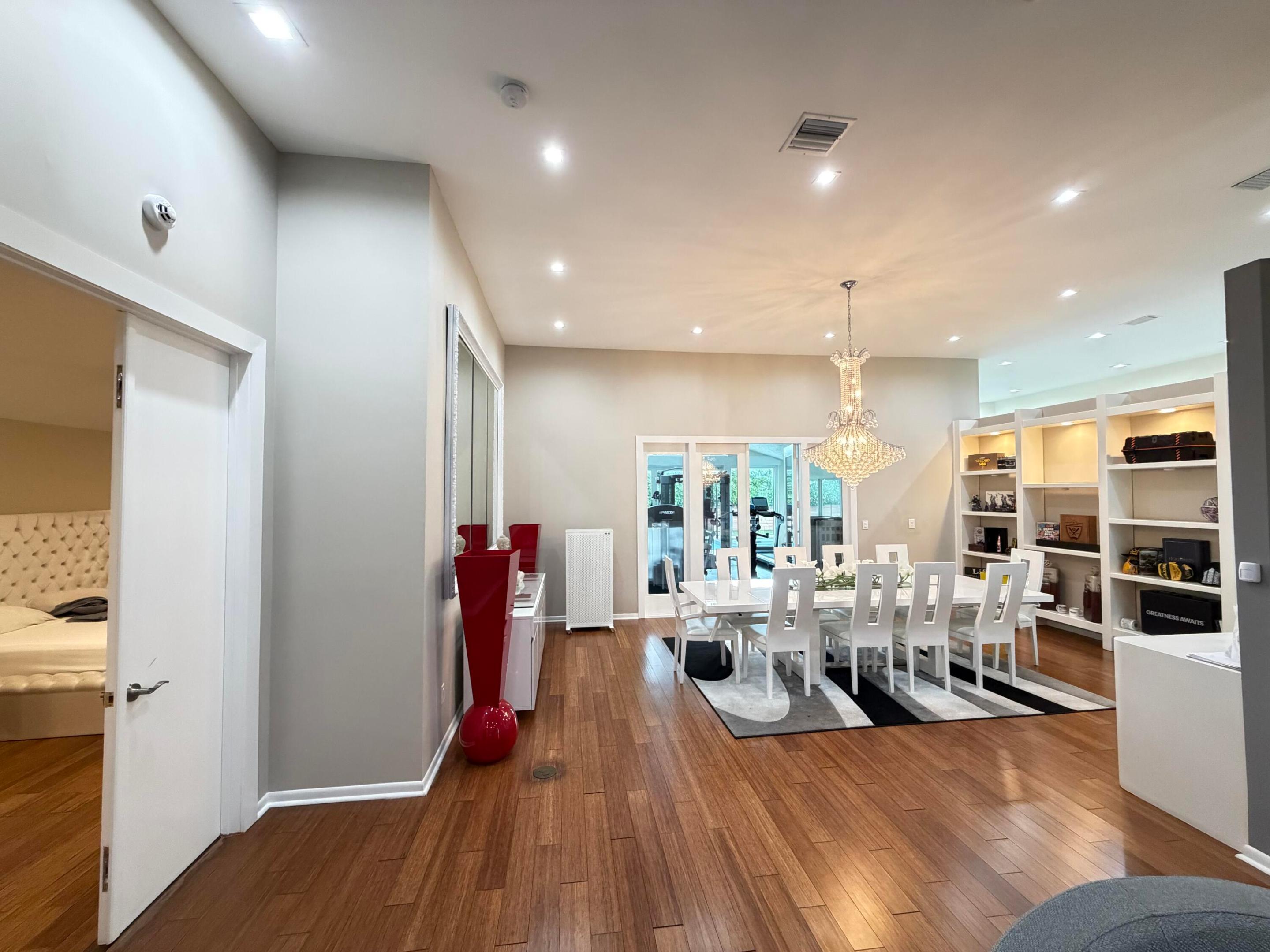 7360 NW 83RD, Tamarac FL 33321