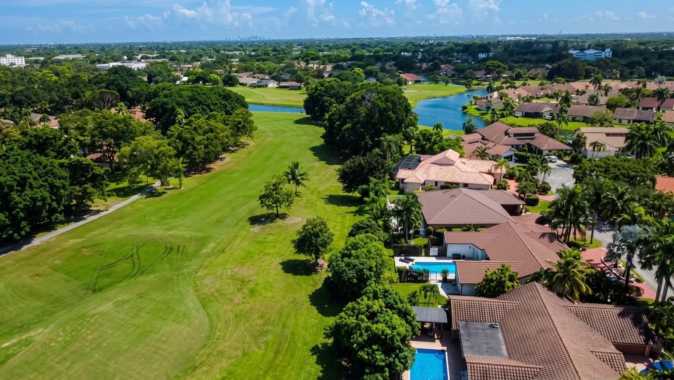 7360 NW 83RD, Tamarac FL 33321