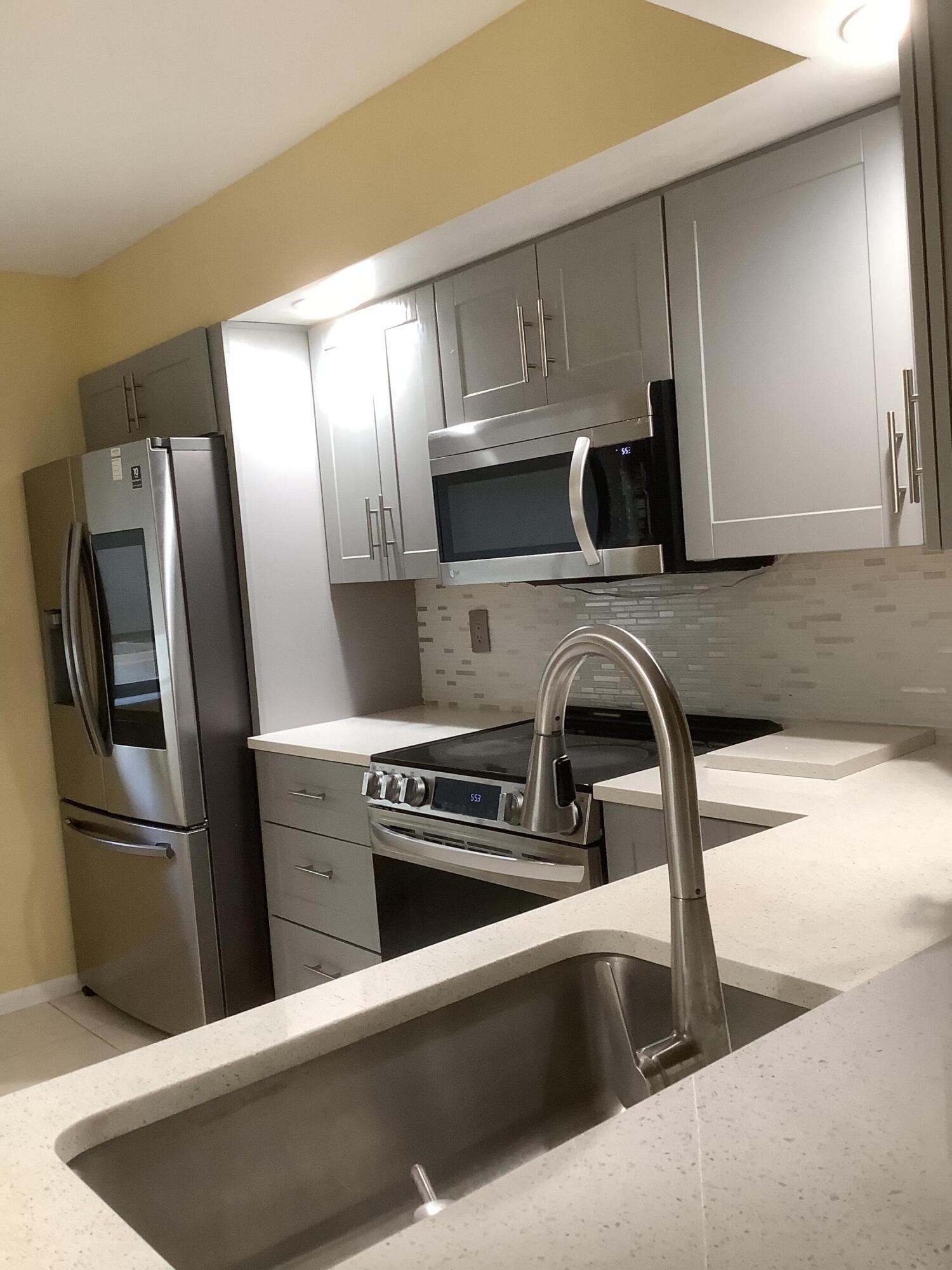7755 LA MIRADA #31cr, Boca Raton FL 33433
