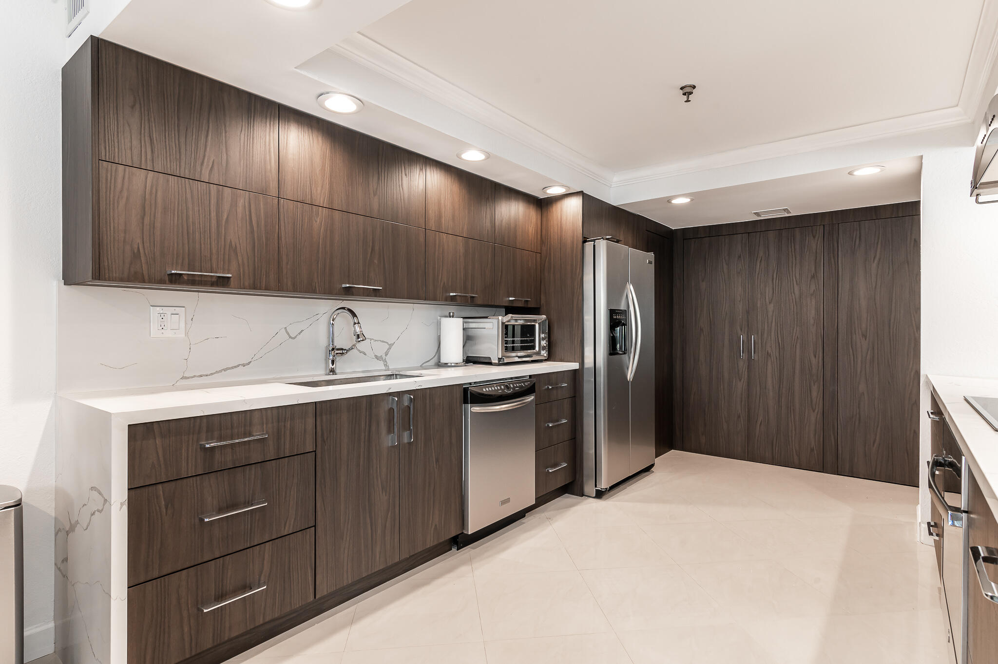 1155 HILLSBORO MILE #305, Hillsboro Beach FL 33062