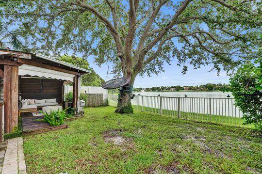 3206 TURTLE, West Palm Beach FL 33411