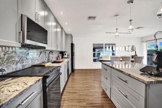 3206 TURTLE, West Palm Beach FL 33411