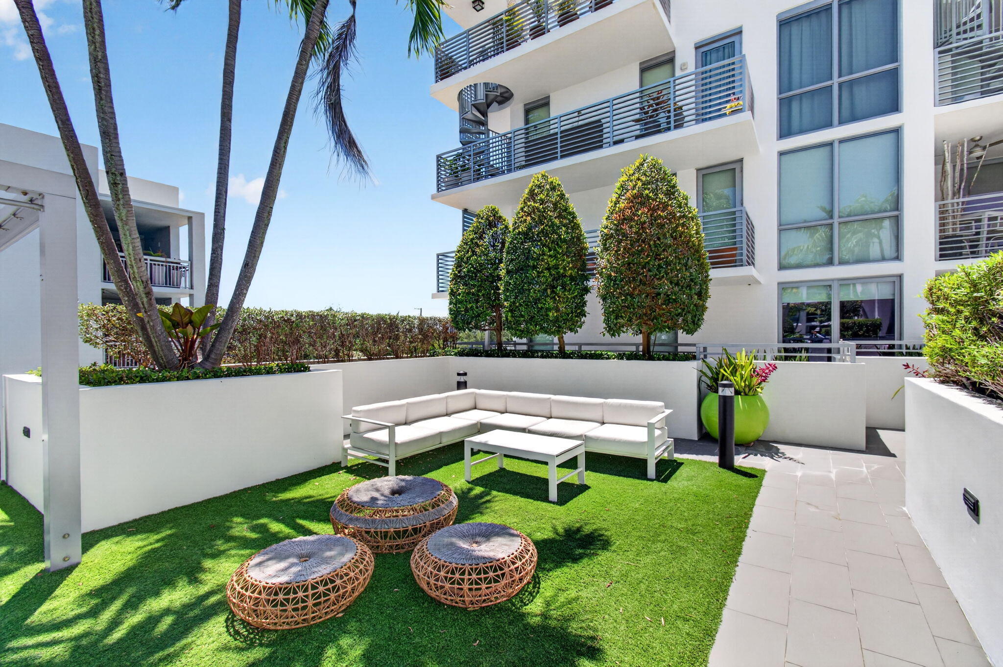 111 SE 1ST #317, Delray Beach FL 33444