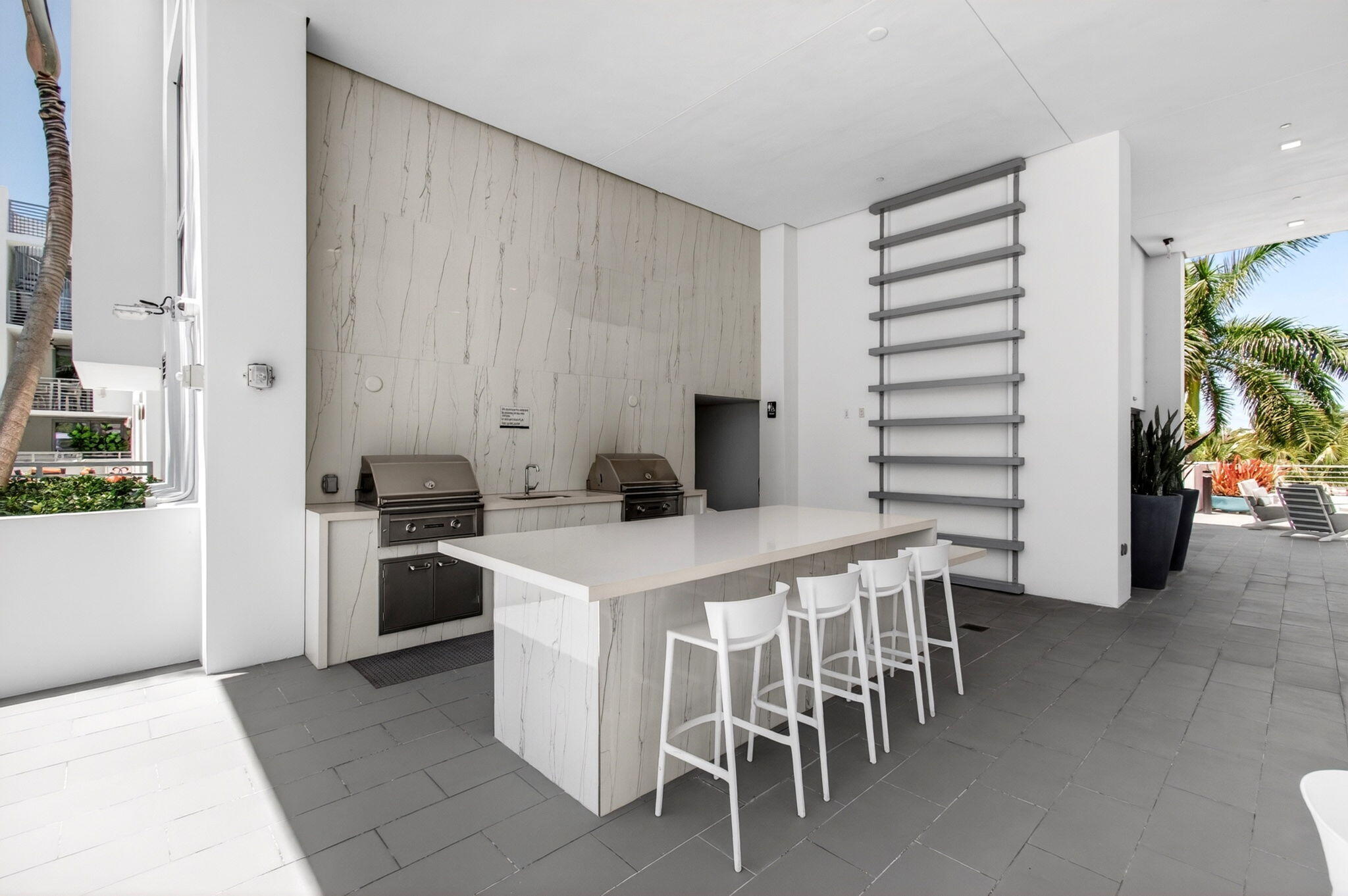 111 SE 1ST #317, Delray Beach FL 33444