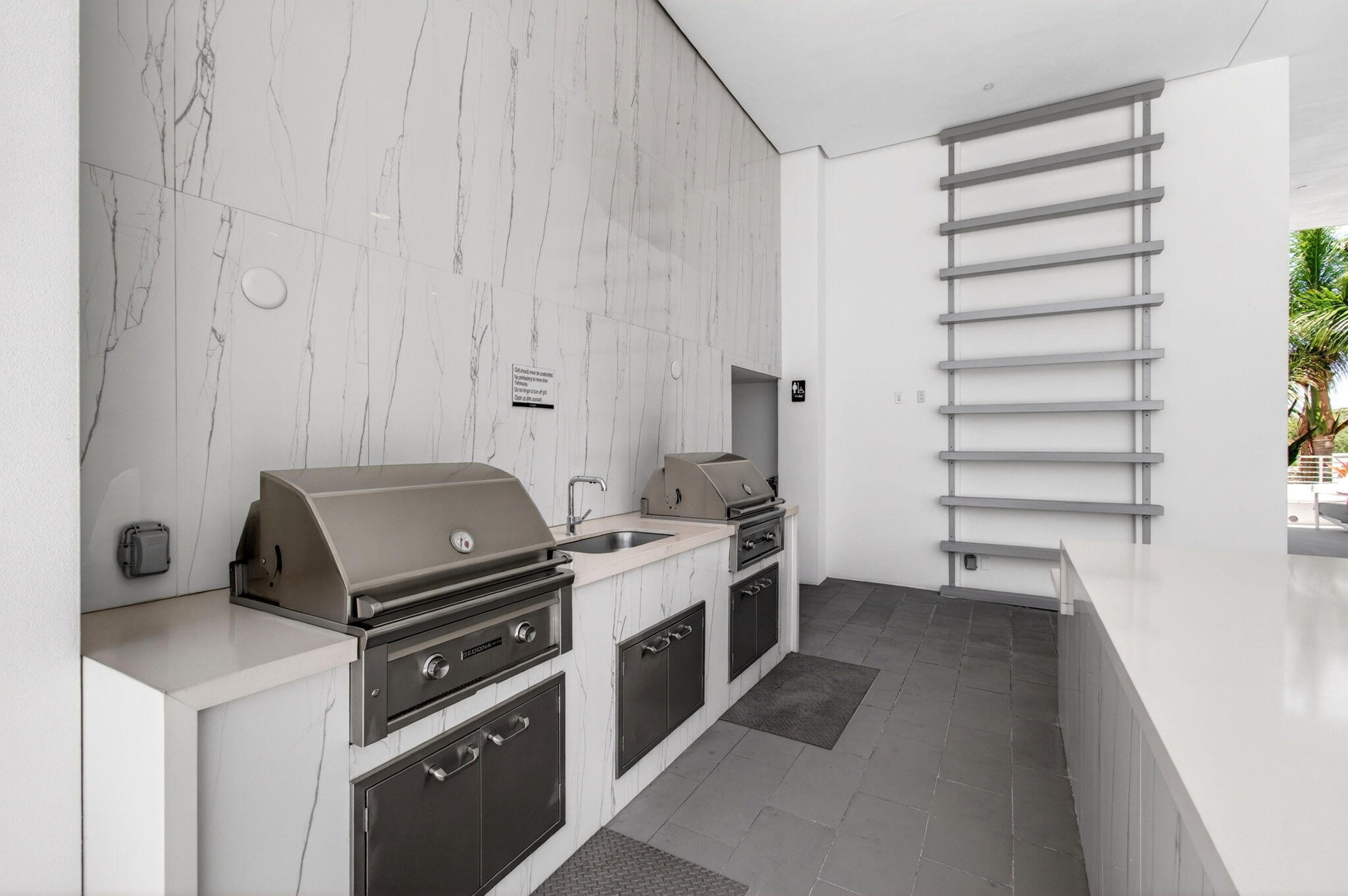 111 SE 1ST #317, Delray Beach FL 33444