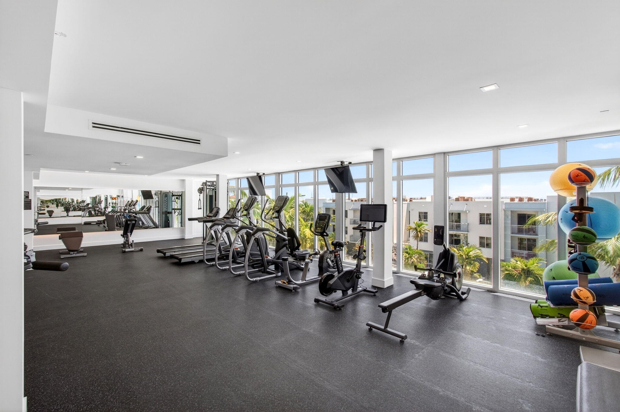 111 SE 1ST #317, Delray Beach FL 33444