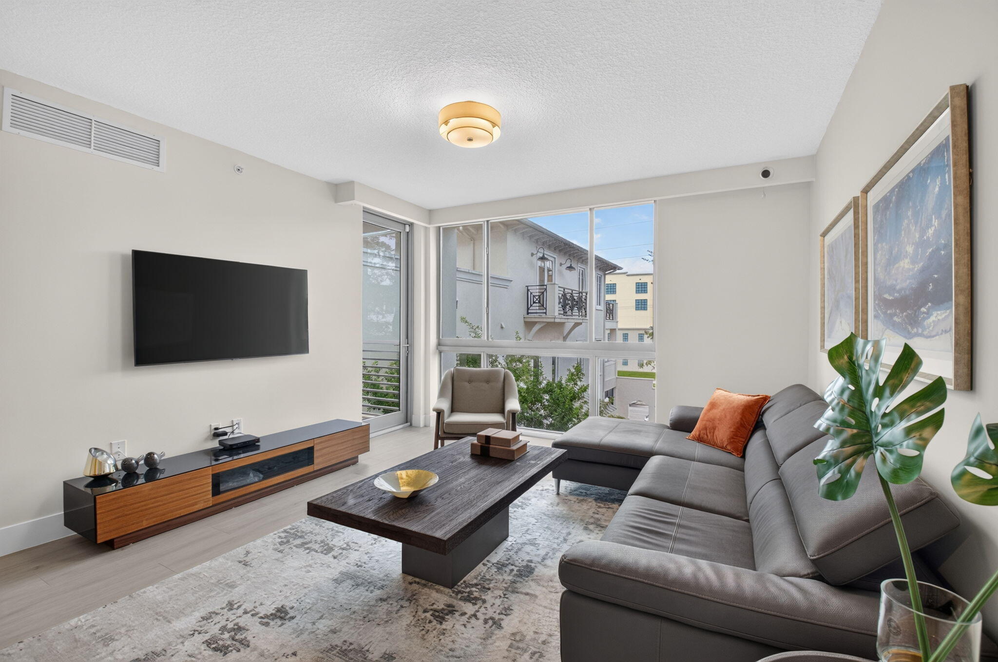 111 SE 1ST #317, Delray Beach FL 33444