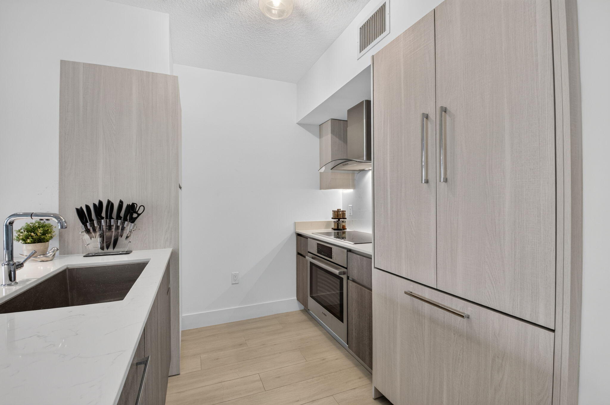 111 SE 1ST #317, Delray Beach FL 33444