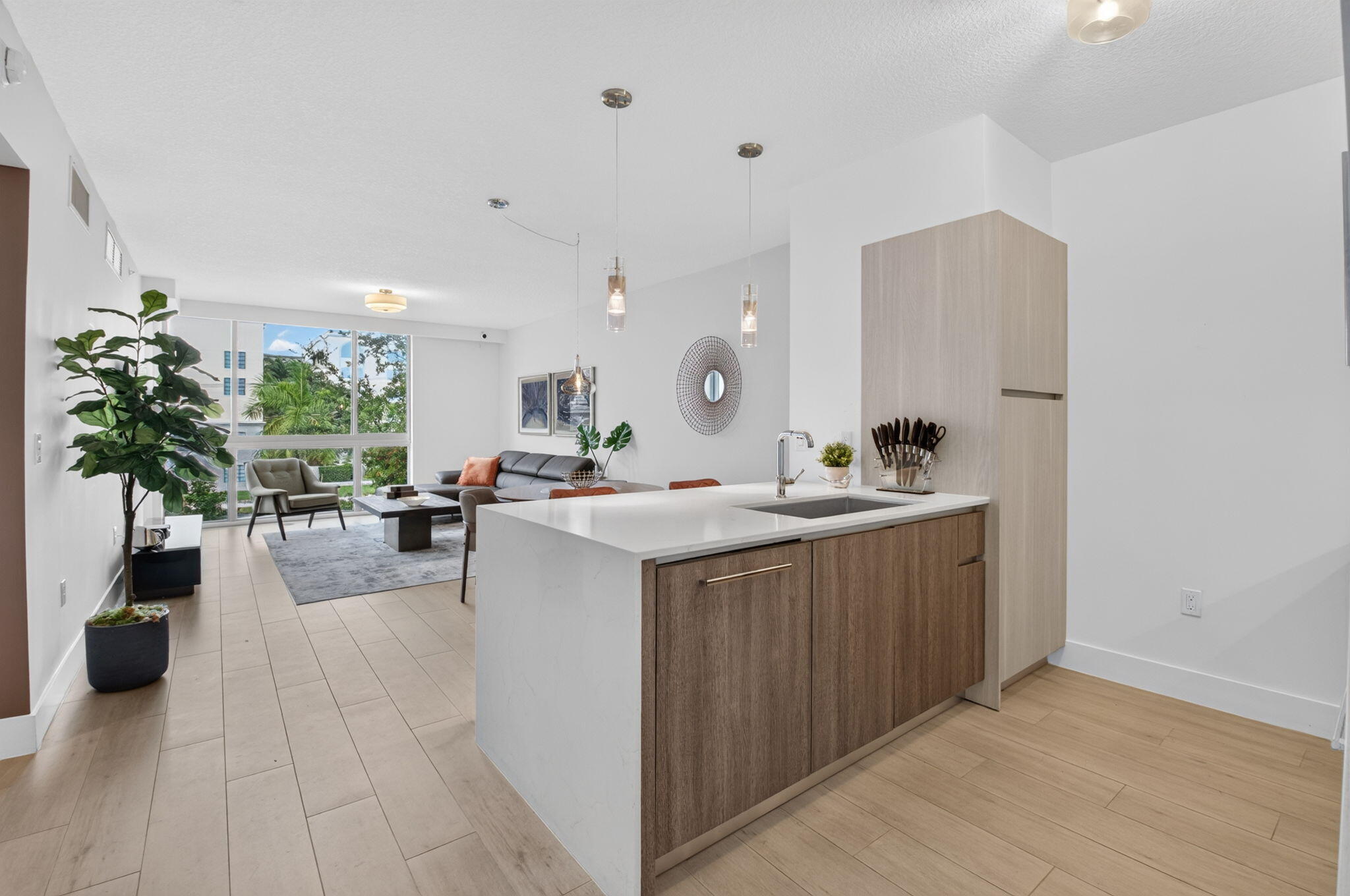 111 SE 1ST #317, Delray Beach FL 33444
