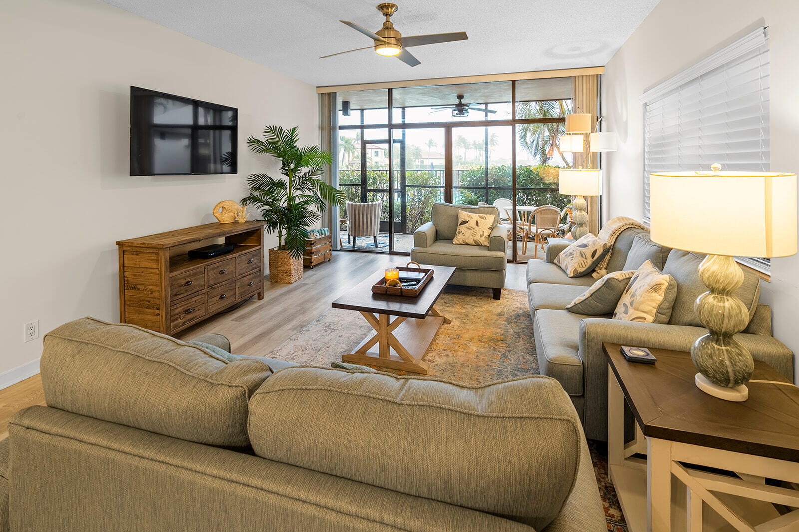 11370 Twelve Oaks #118, North Palm Beach FL 33408