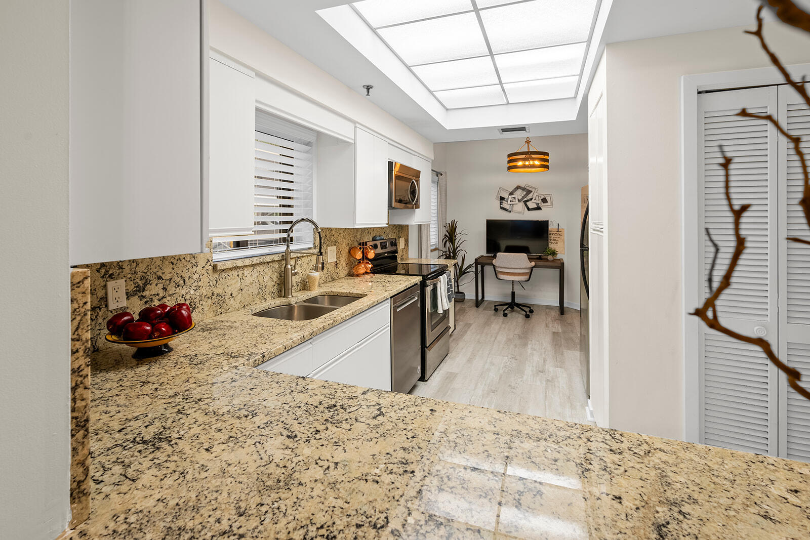 11370 Twelve Oaks #118, North Palm Beach FL 33408