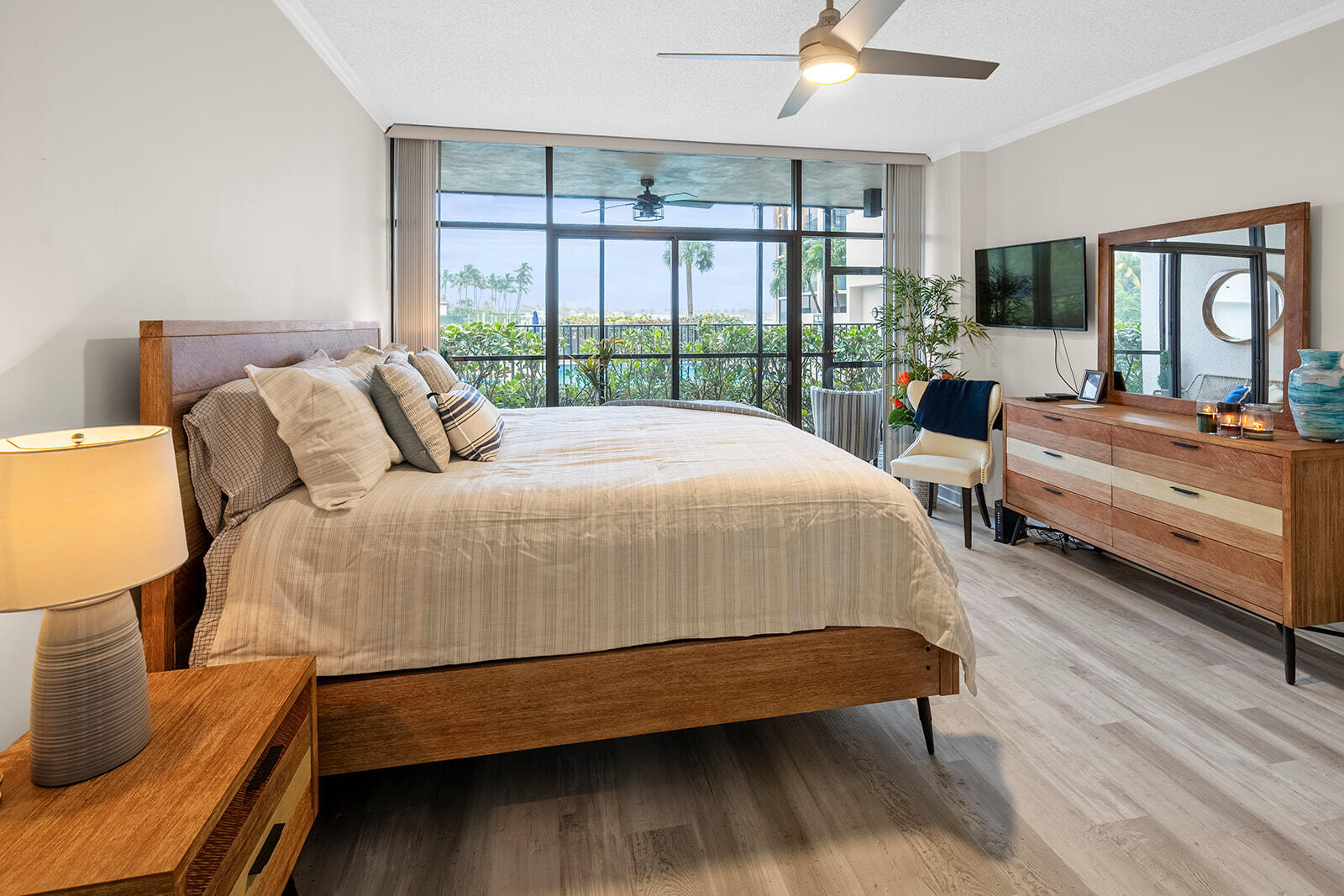 11370 Twelve Oaks #118, North Palm Beach FL 33408