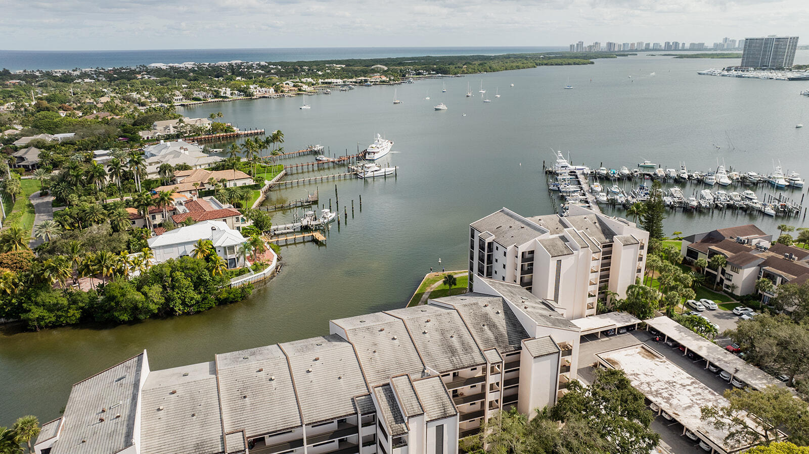 11370 Twelve Oaks #118, North Palm Beach FL 33408