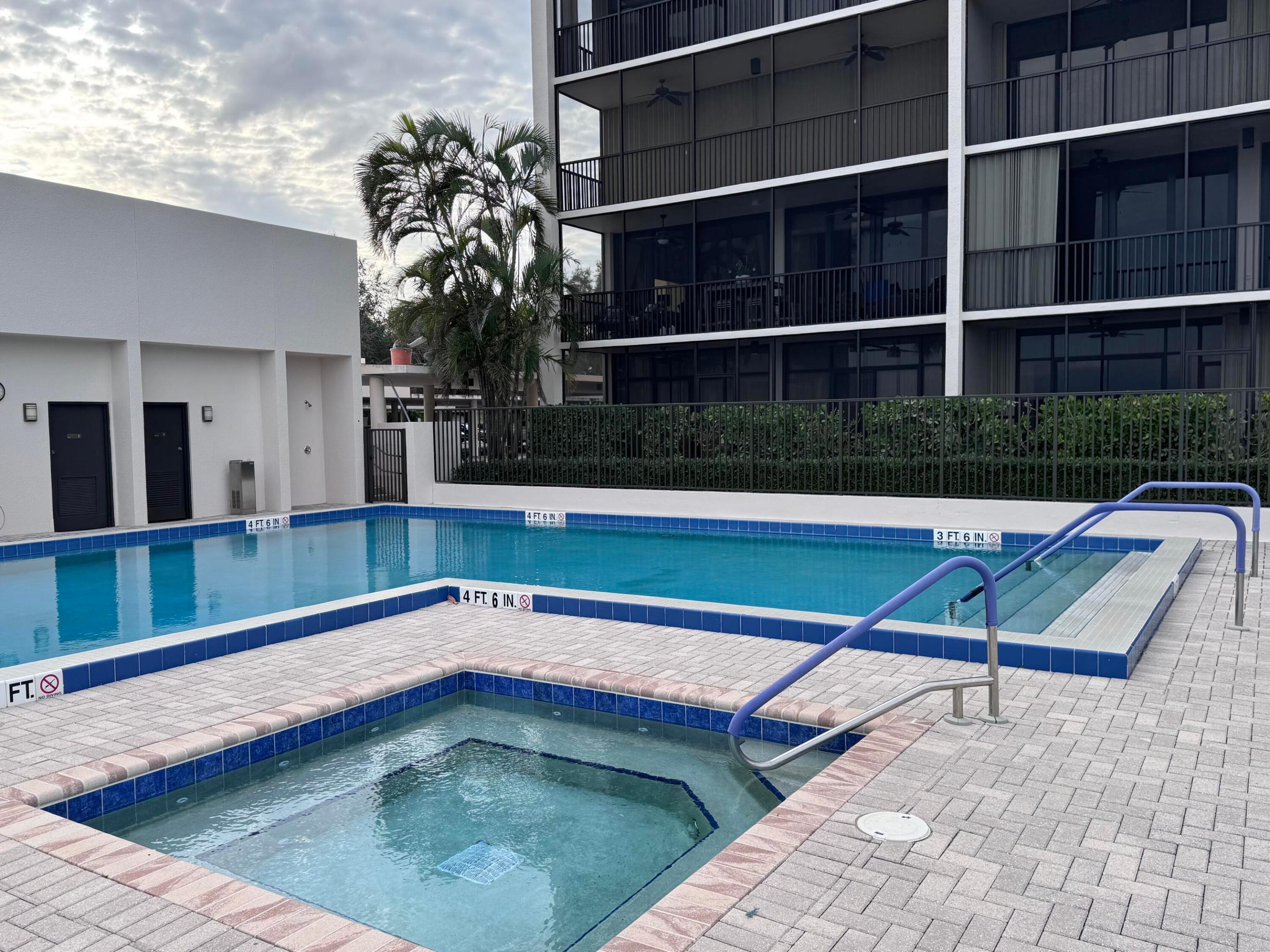 11370 Twelve Oaks #118, North Palm Beach FL 33408
