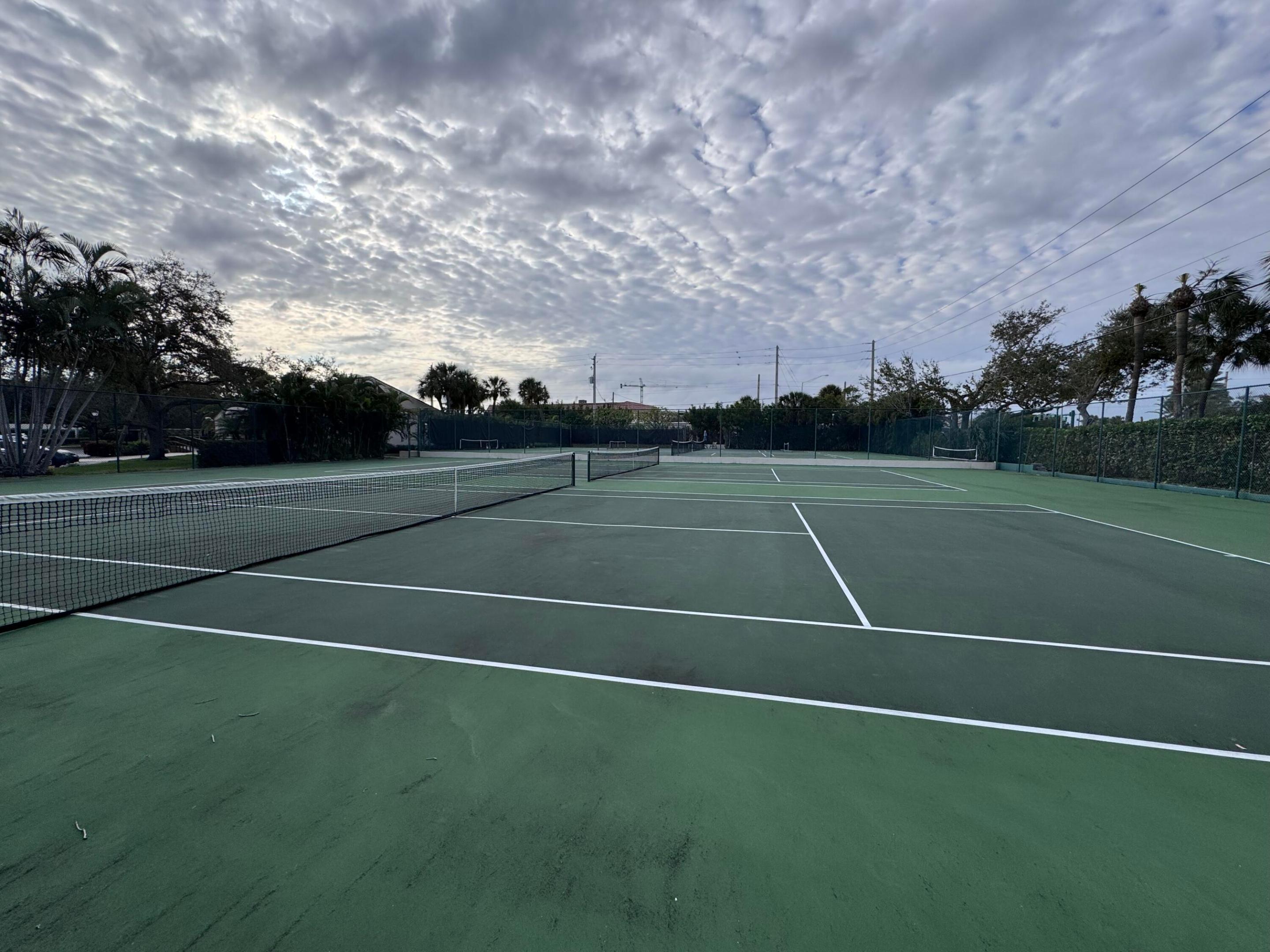 11370 Twelve Oaks #118, North Palm Beach FL 33408