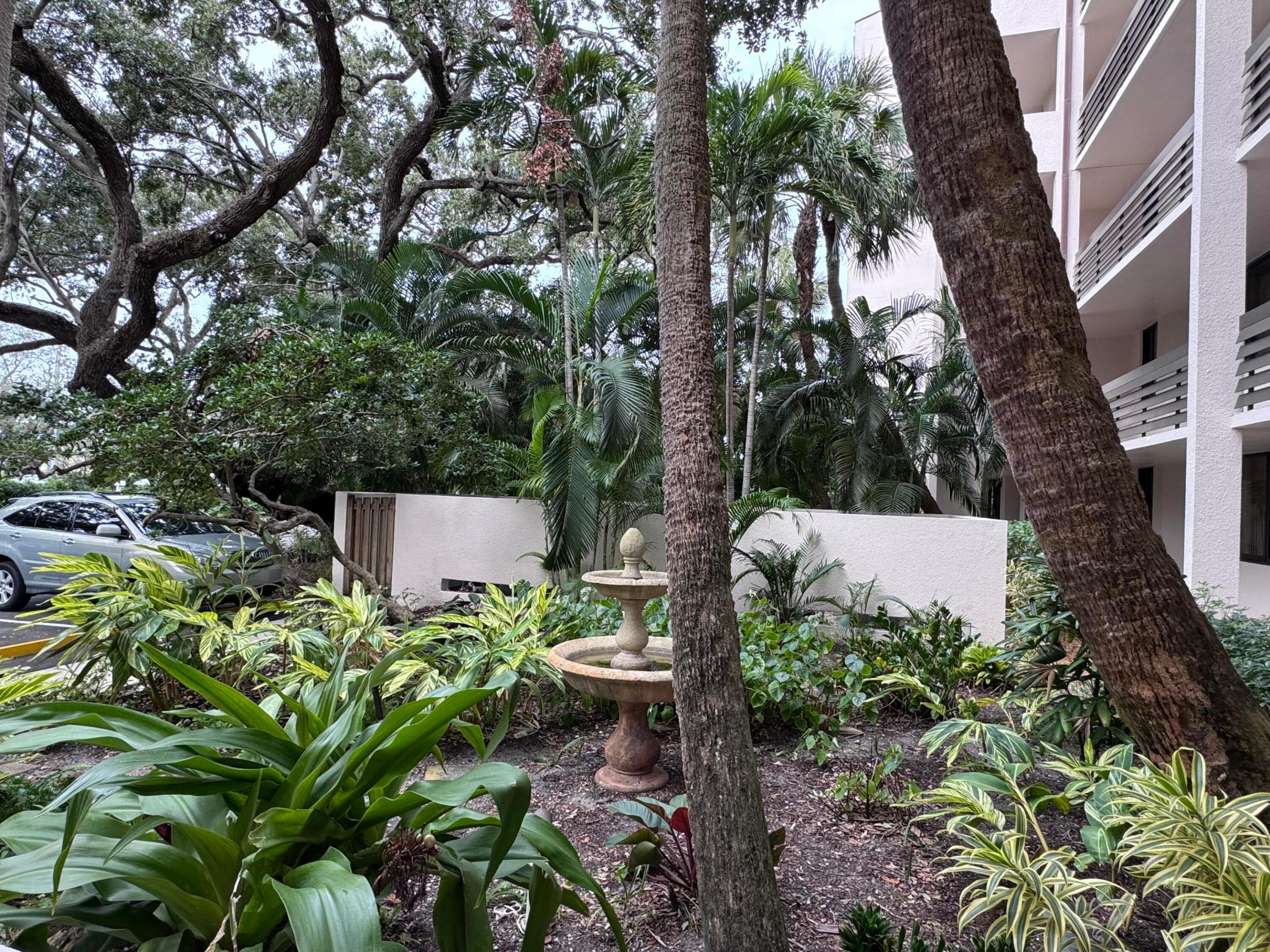 11370 Twelve Oaks #118, North Palm Beach FL 33408