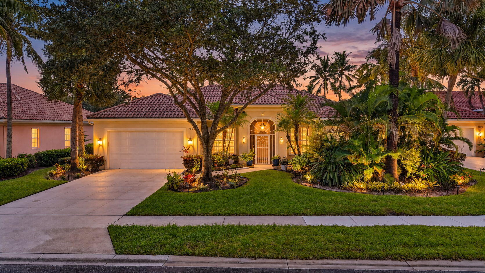 7605 Red River #Rear-Round, West Palm Beach FL 33411