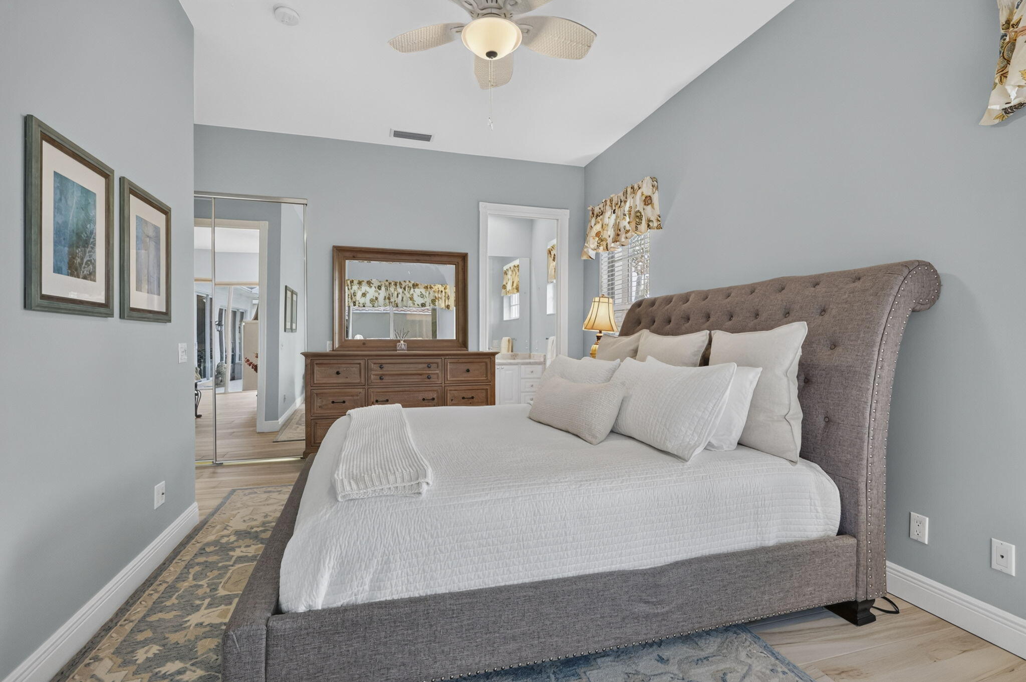 7605 Red River #Rear-Round, West Palm Beach FL 33411