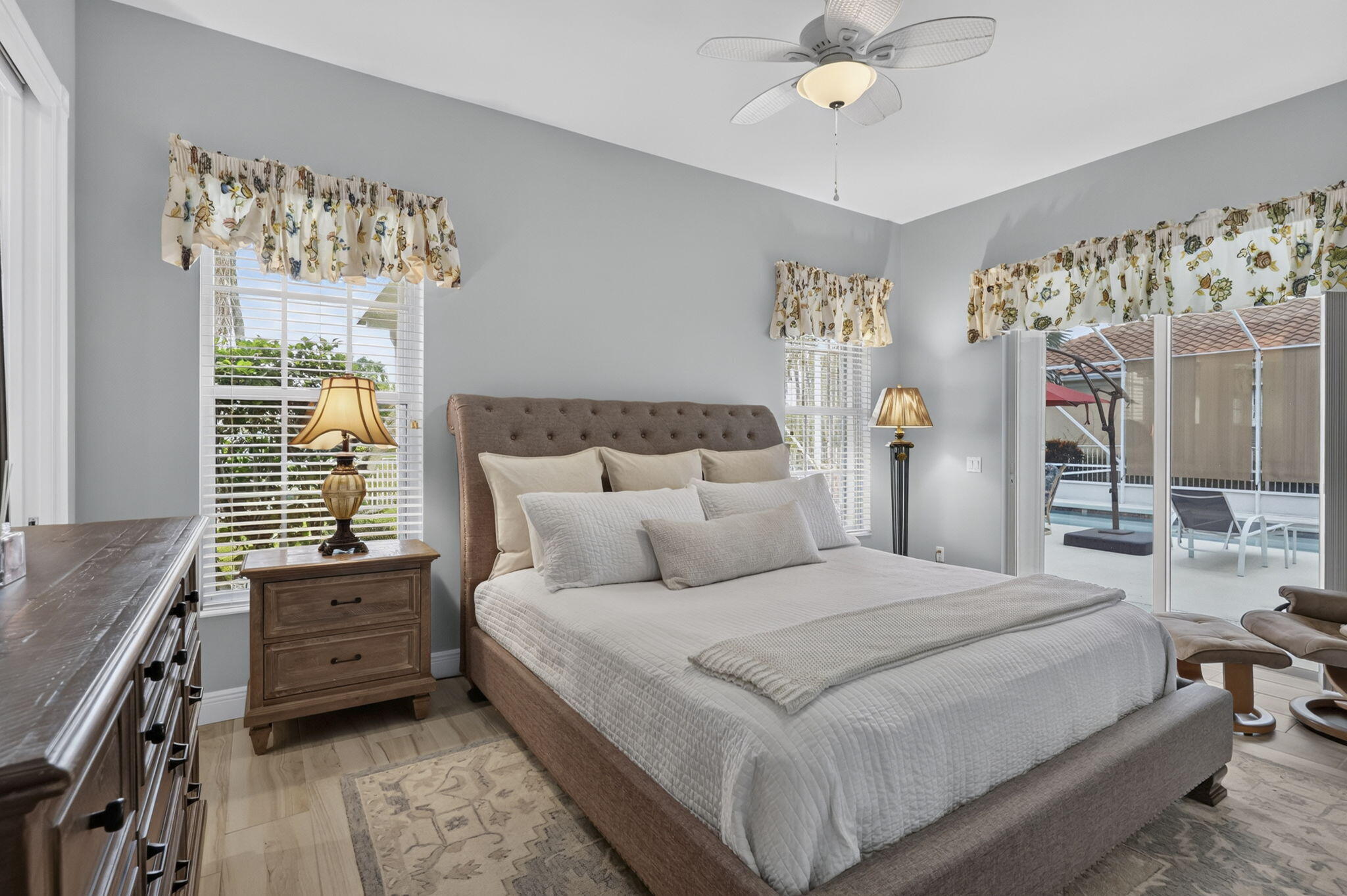 7605 Red River #Rear-Round, West Palm Beach FL 33411