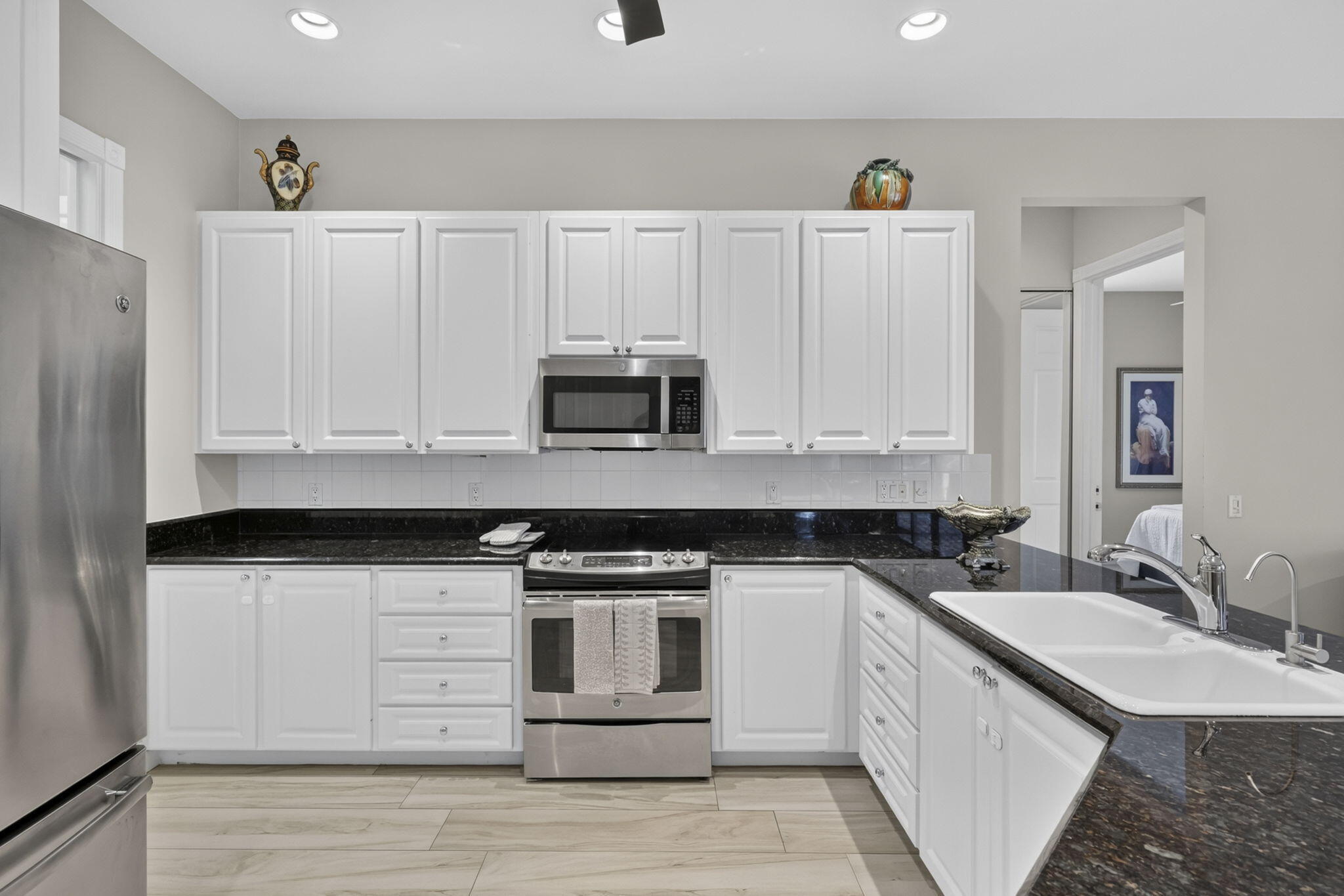 7605 Red River #Rear-Round, West Palm Beach FL 33411
