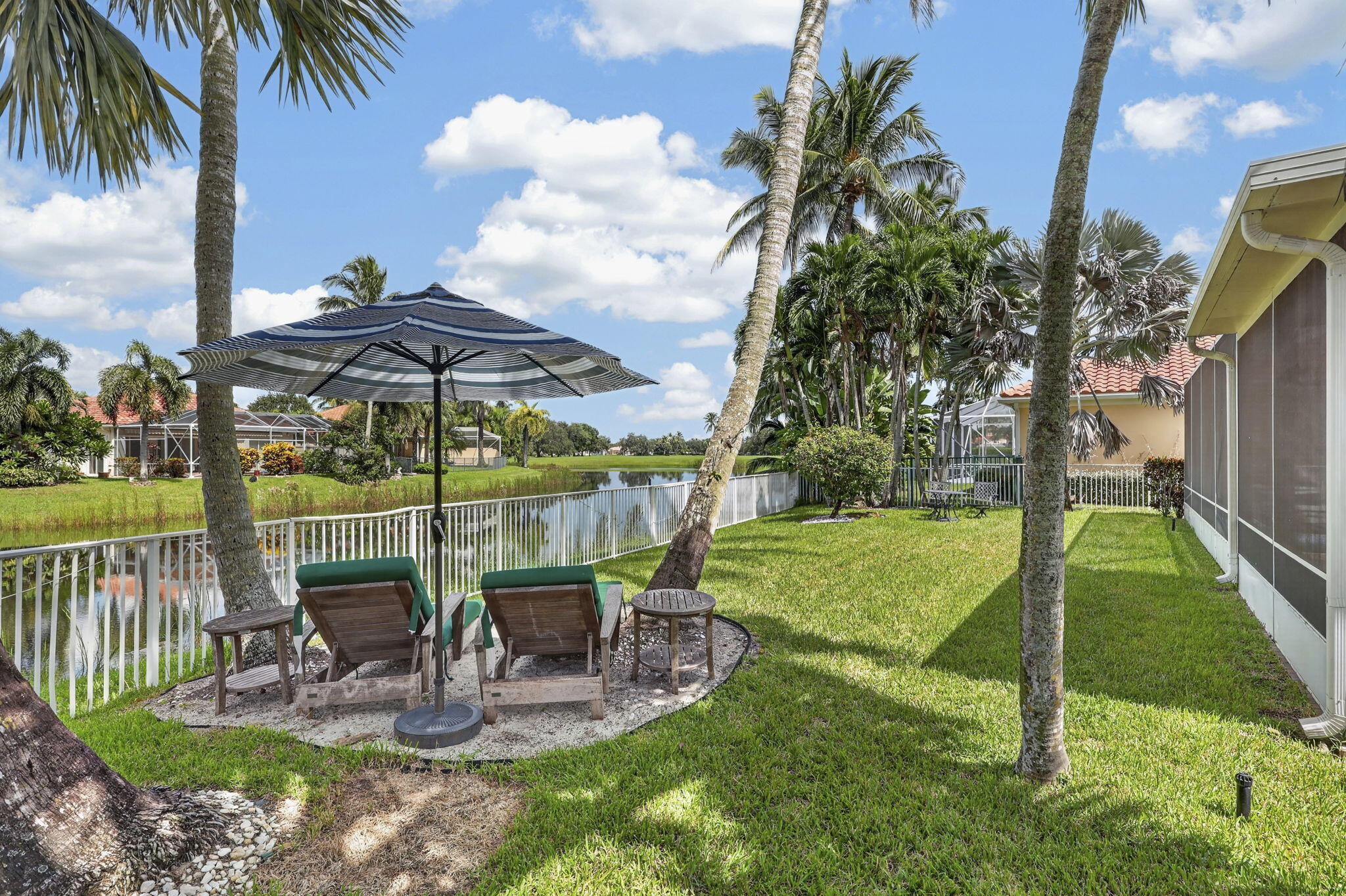 7605 Red River #Rear-Round, West Palm Beach FL 33411