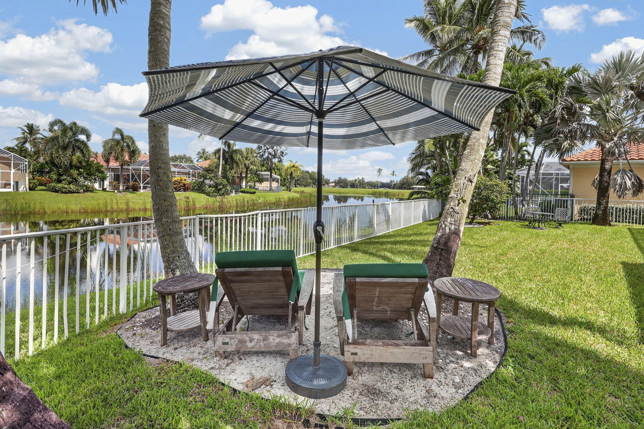 7605 Red River #Rear-Round, West Palm Beach FL 33411