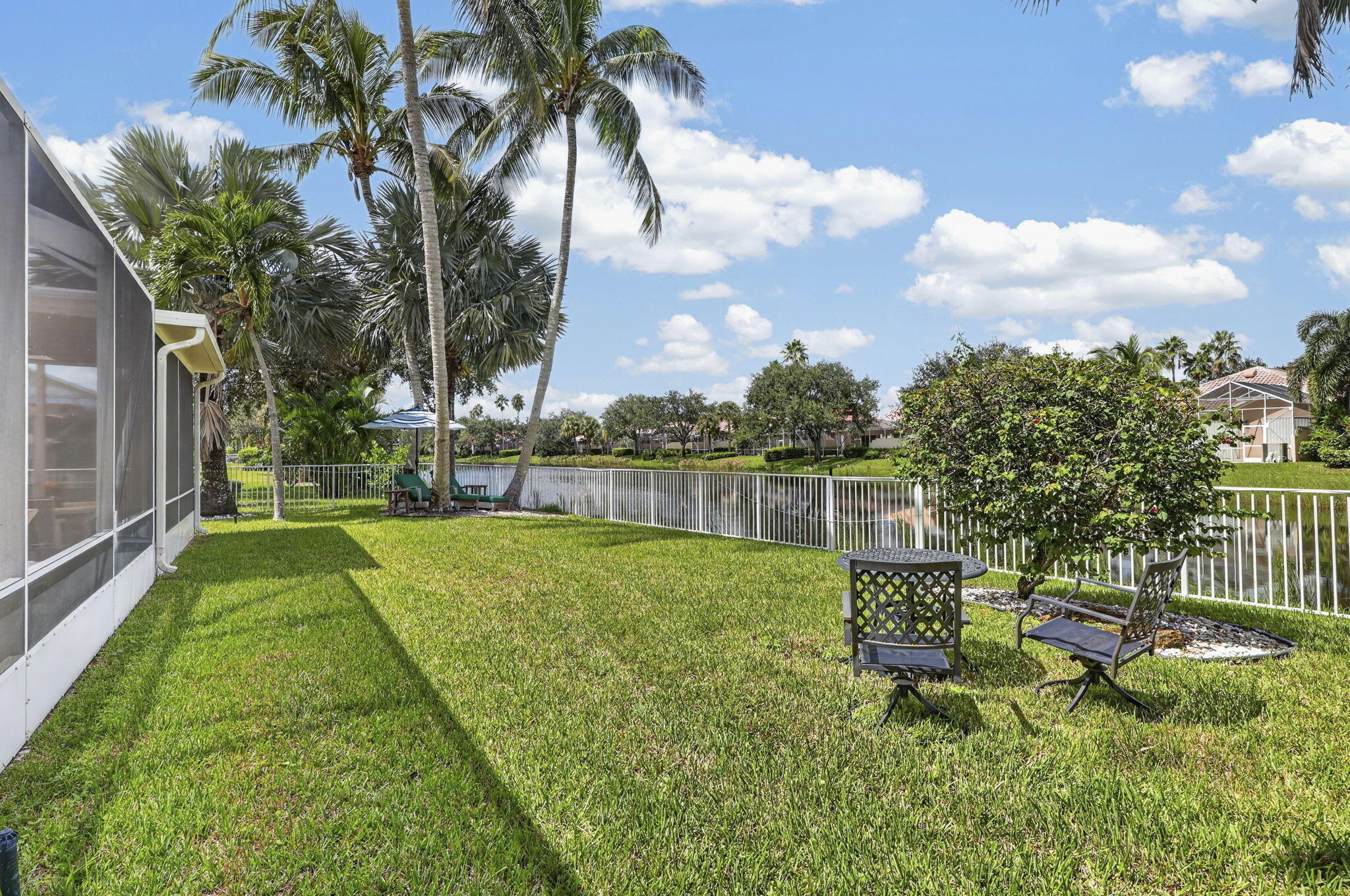 7605 Red River #Rear-Round, West Palm Beach FL 33411