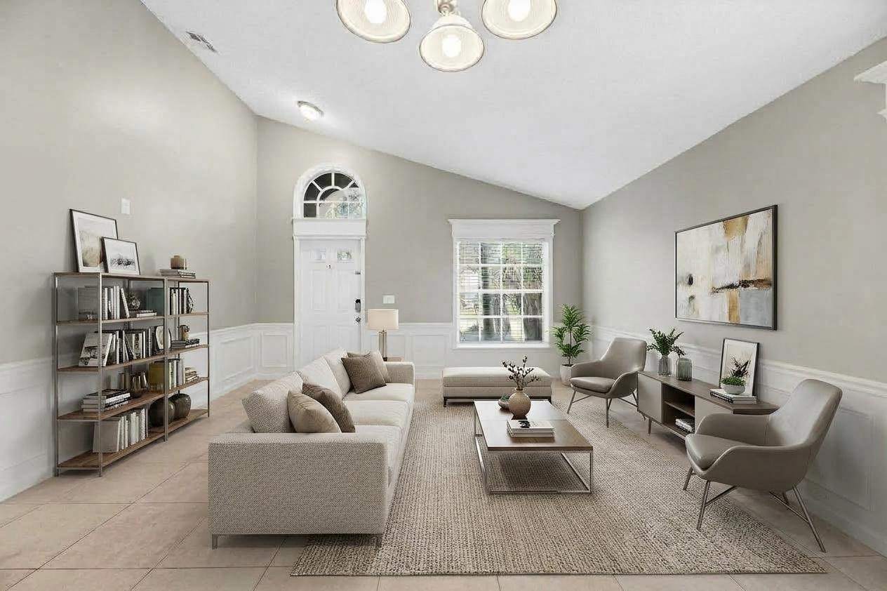 9823 N Grand Duke, Tamarac FL 33321