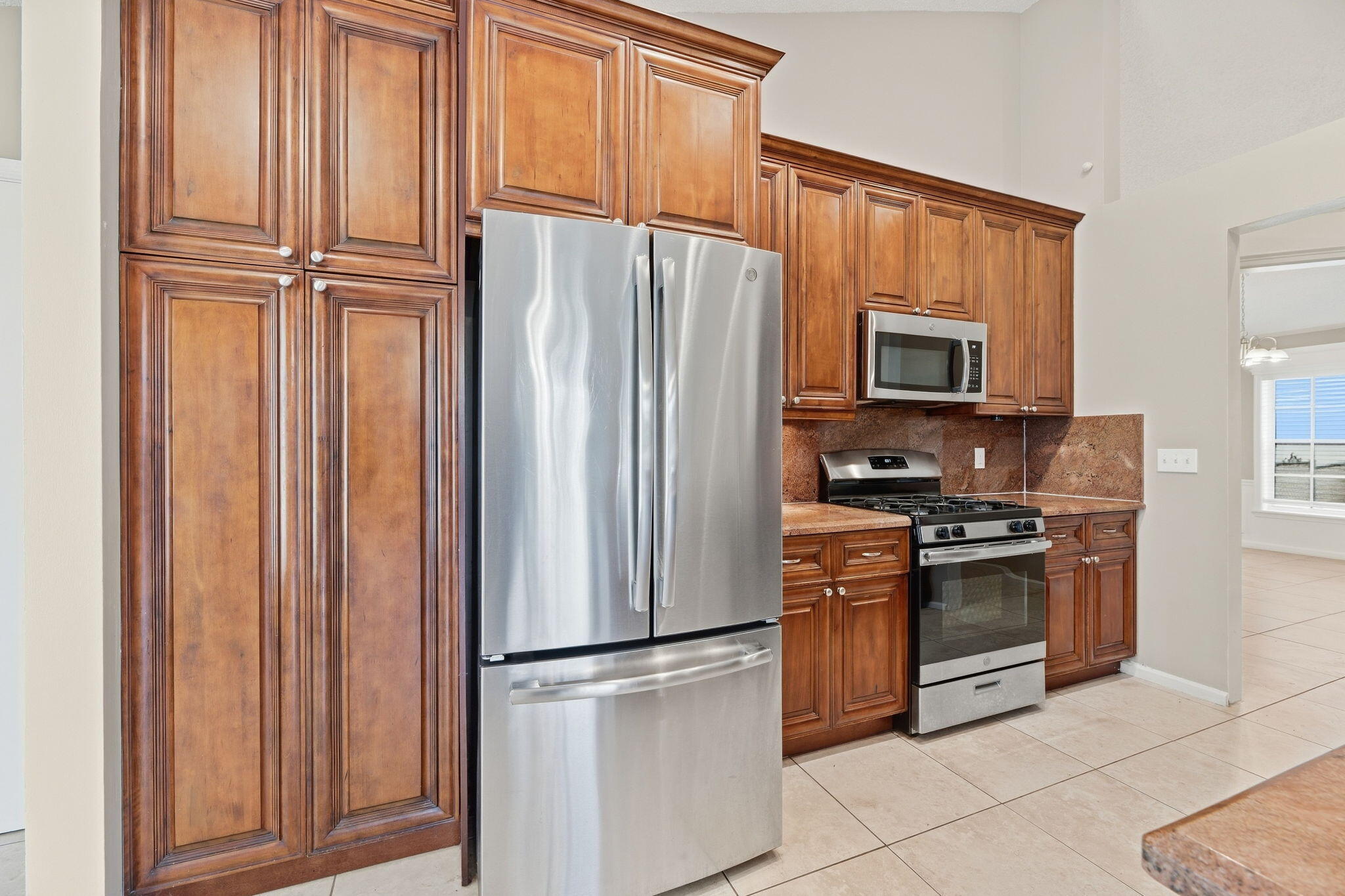 9823 N Grand Duke, Tamarac FL 33321